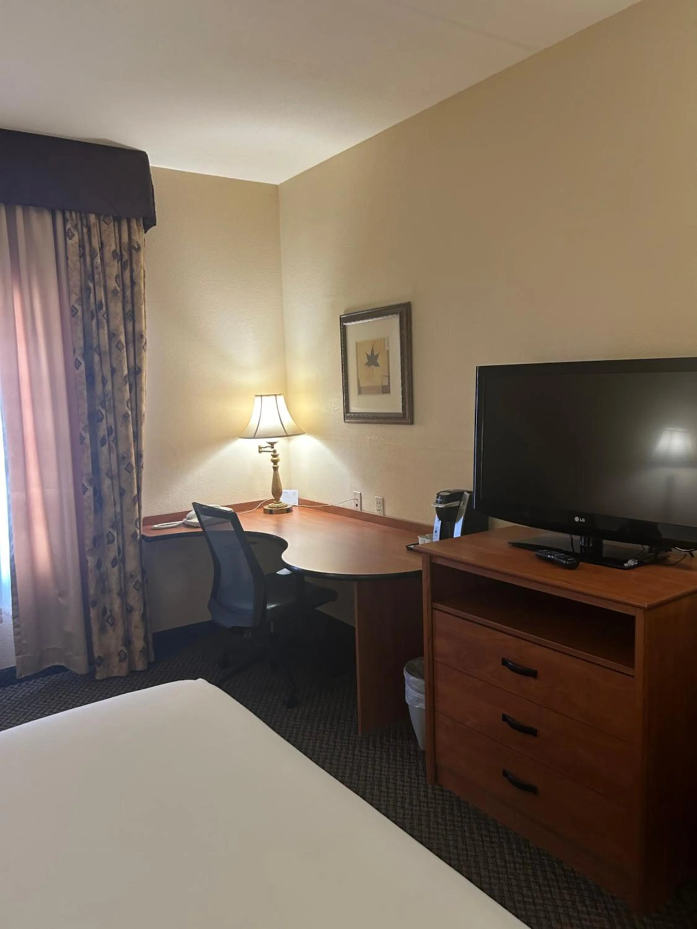 Bedroom, Bed in Holiday Inn Express Las Vegas-Nellis by IHG