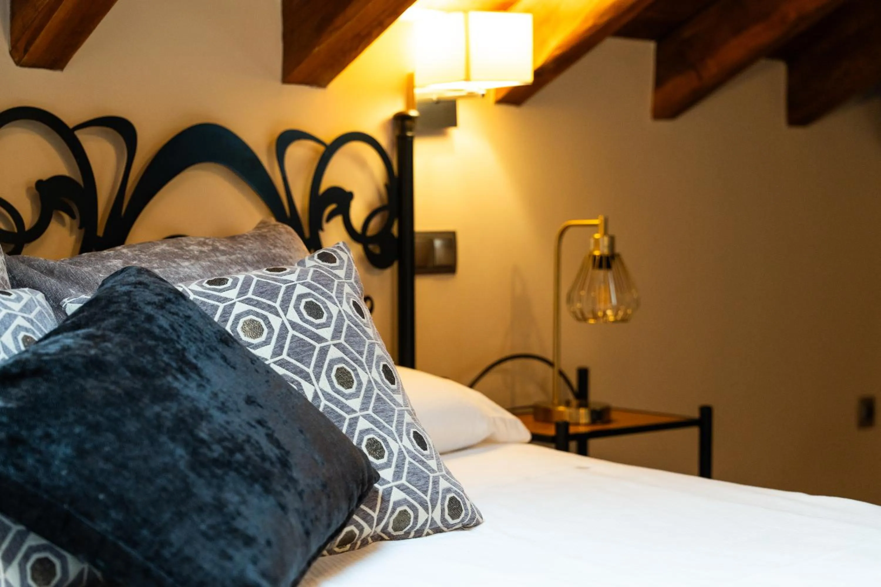 Bed in Palacio de Arce