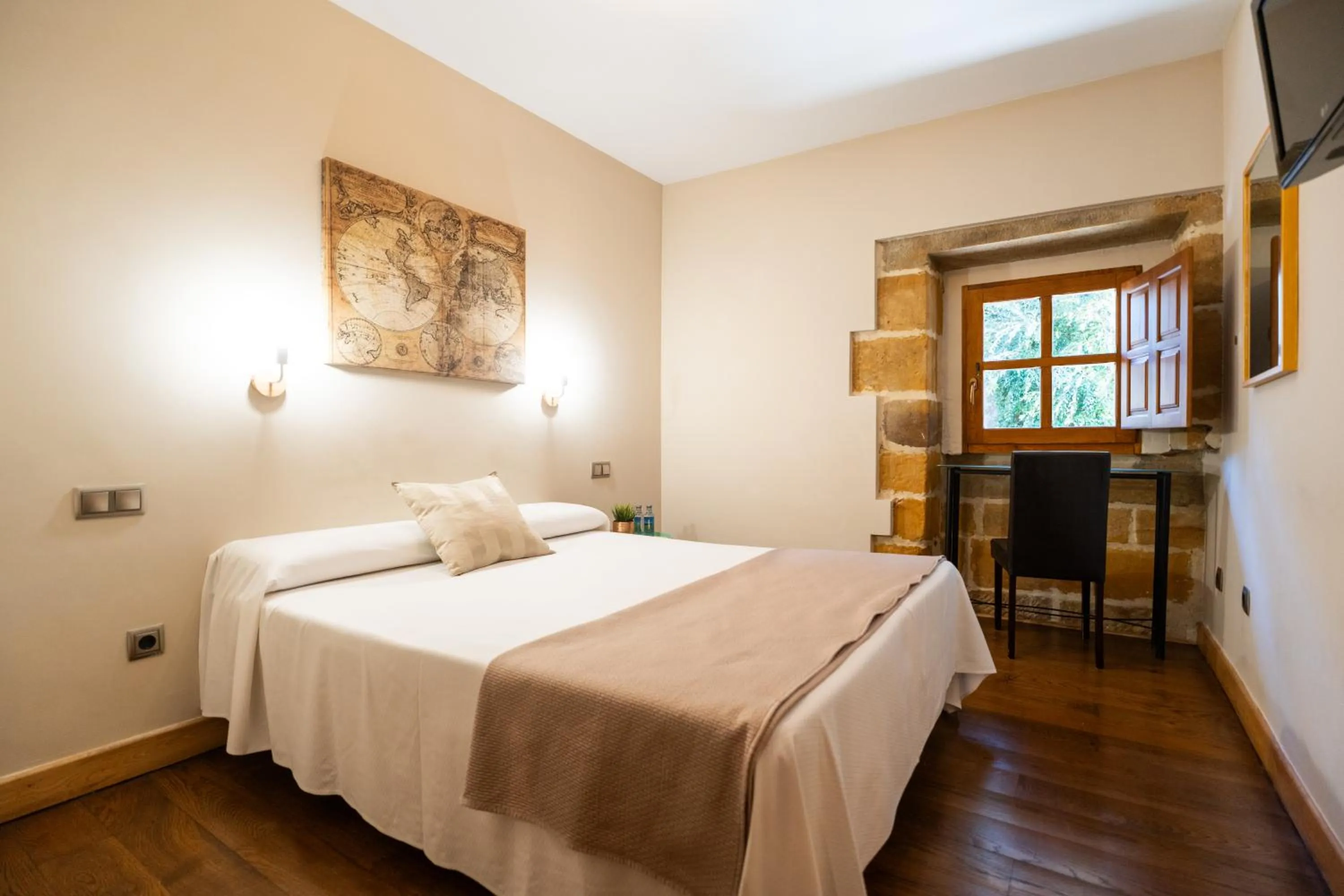 Bed in Palacio de Arce