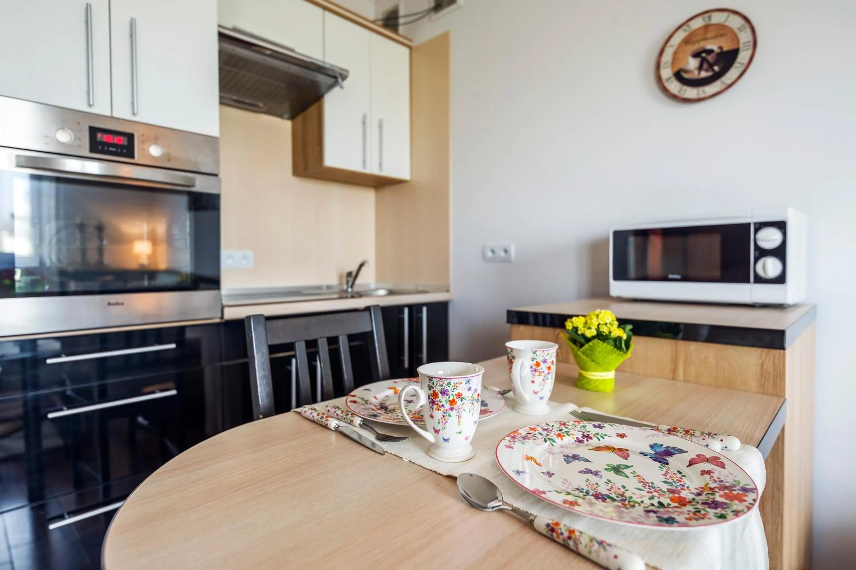 Dining area in Mala Italia Apartments