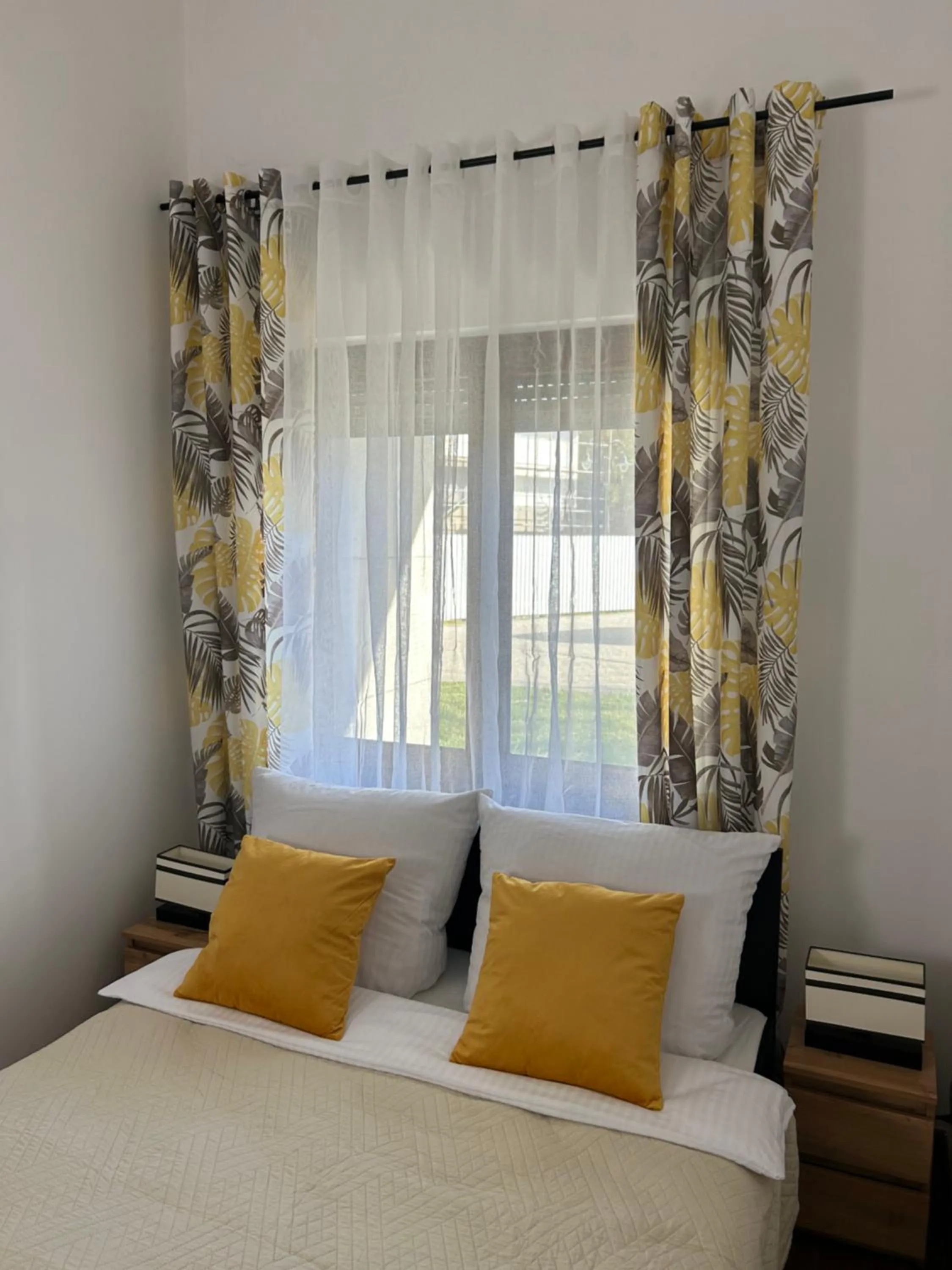 Bedroom, Bed in Mala Italia Apartments