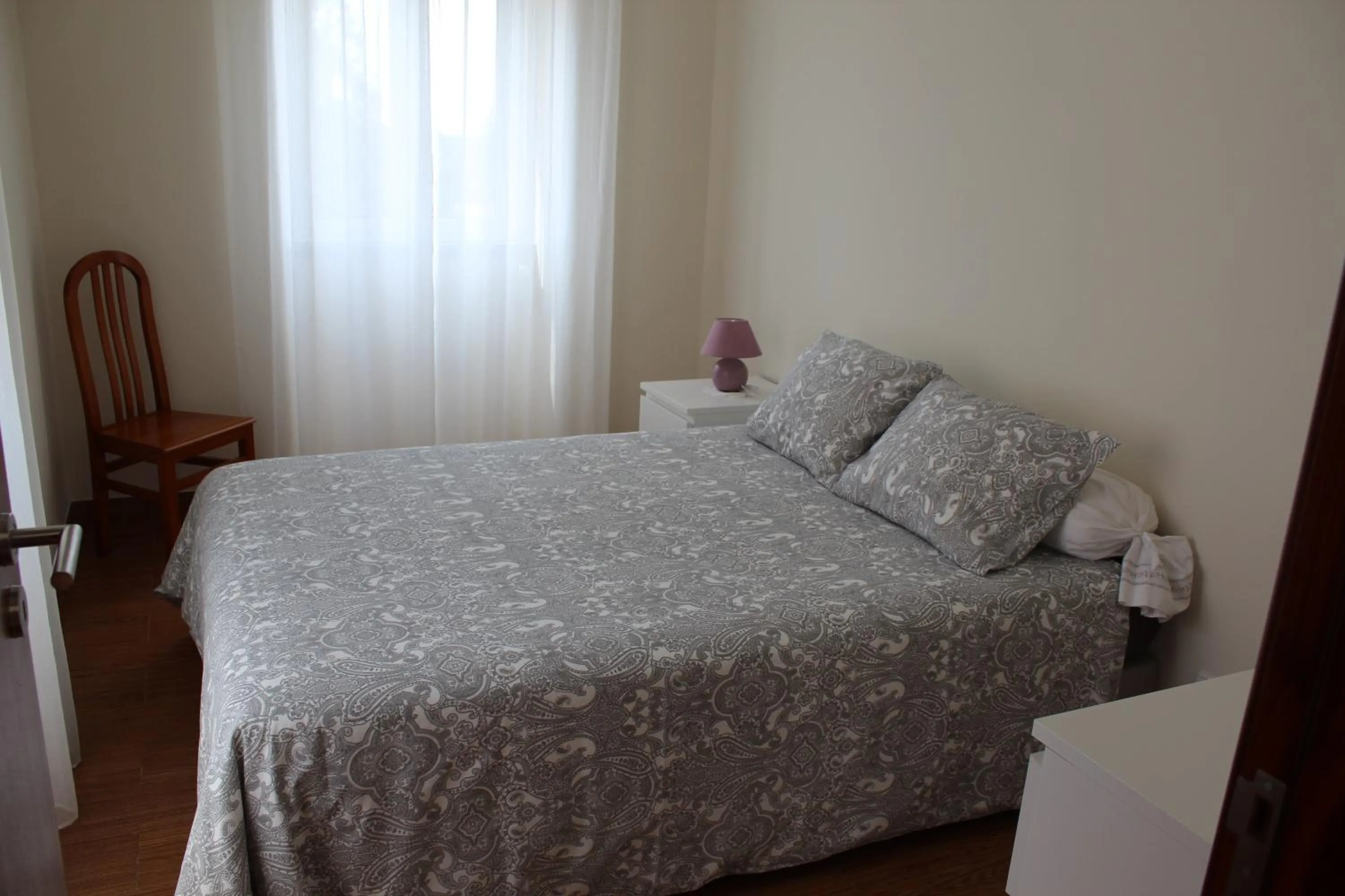 Photo of the whole room, Bed in A casa do meu Avô