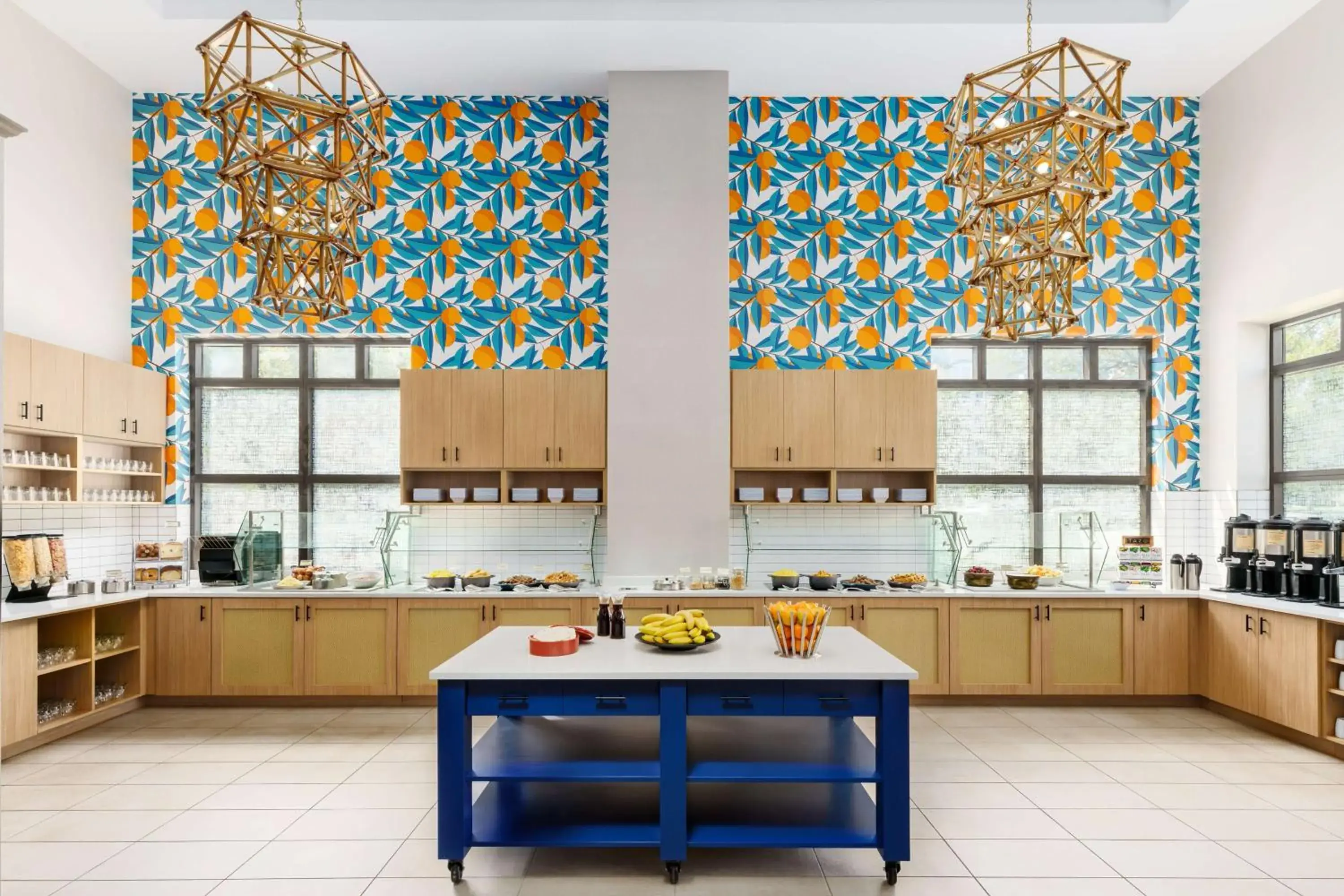 Breakfast in Hyatt Place Orlando / I-Drive / Convention Center Breakfast in Hyatt Place Orlando / I-Drive / Convention Center