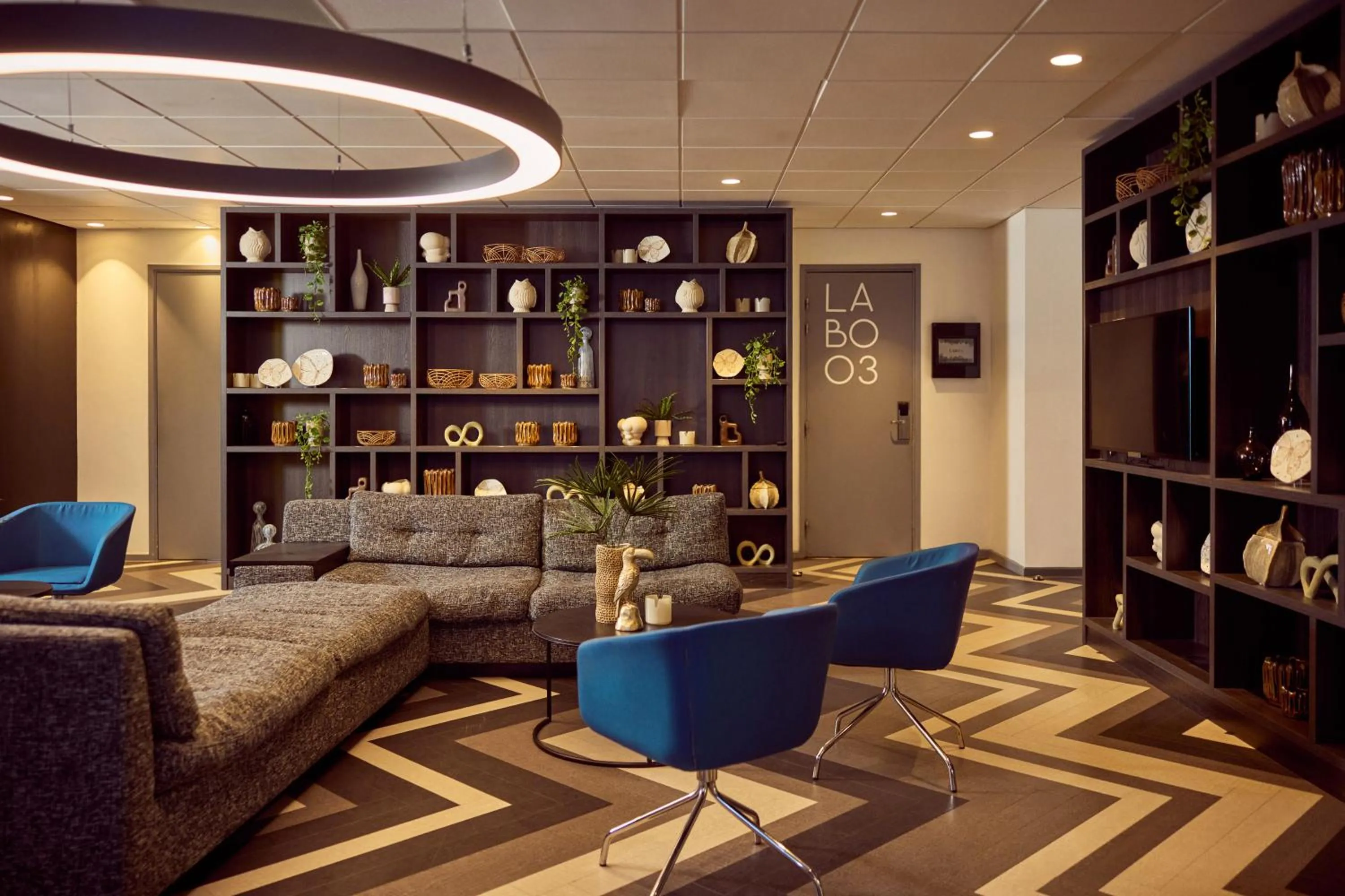 Meeting/conference room in Van der Valk Hotel Paris CDG Airport