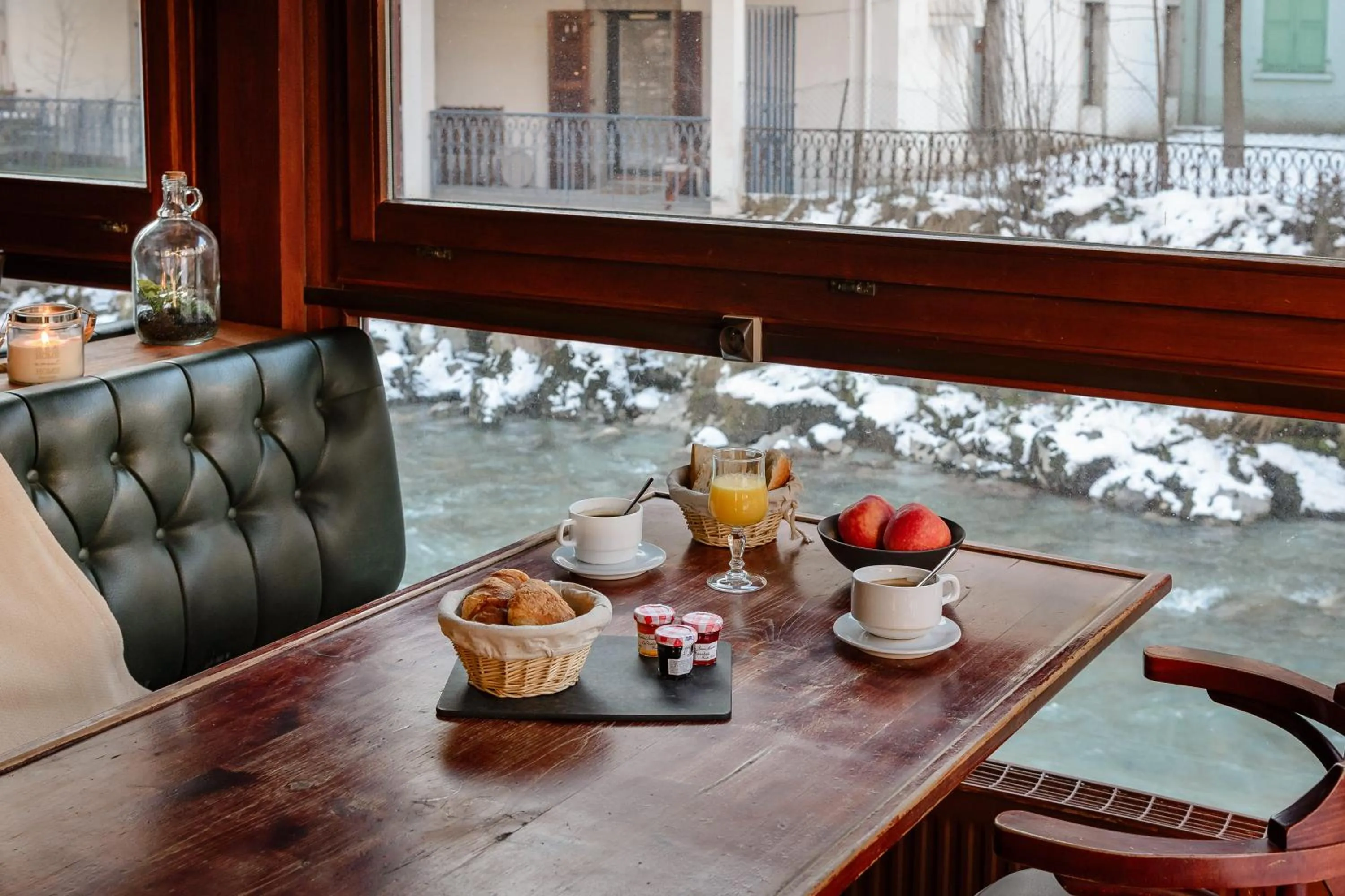 Breakfast in Hôtel Vallée Blanche