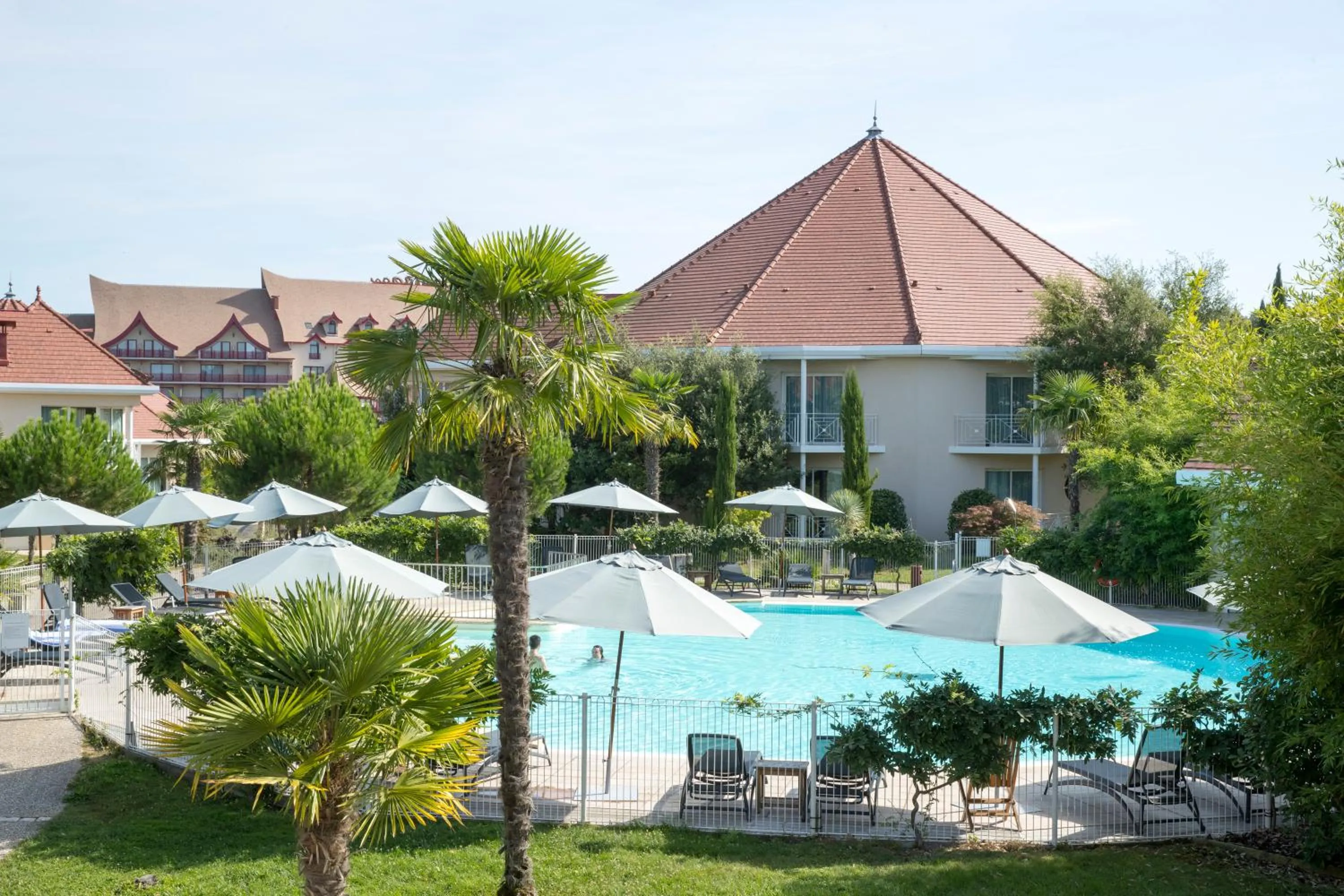 Property building in Les Jardins de Beauval