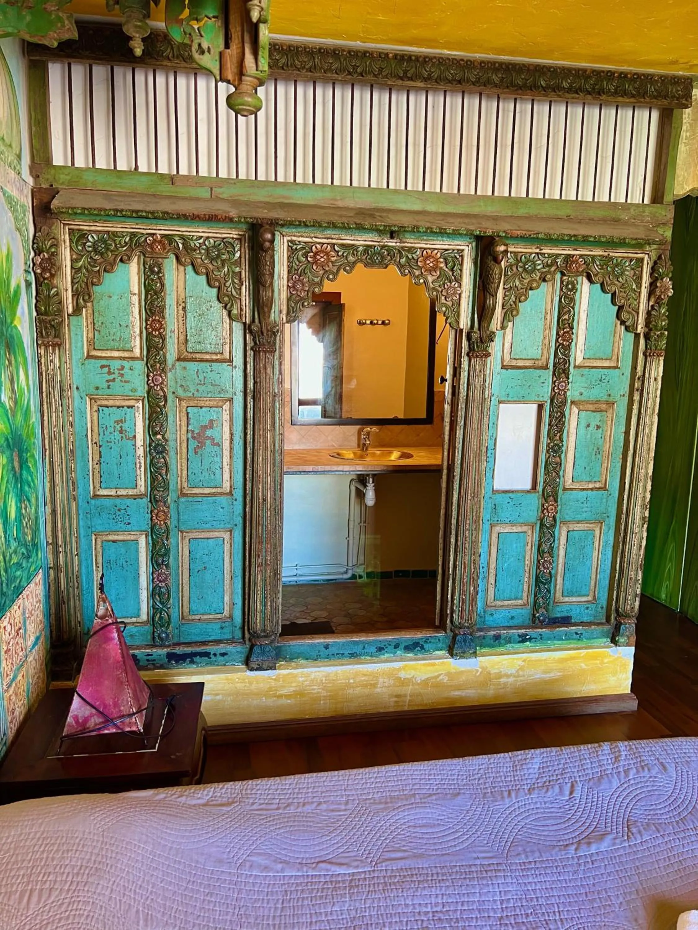 Bed in Hotel De La Gare