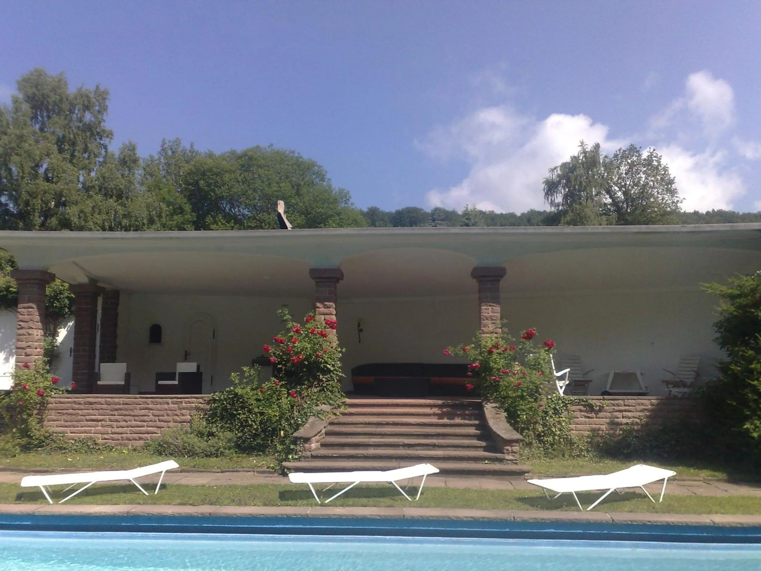 Open Air Bath in Villa Silva