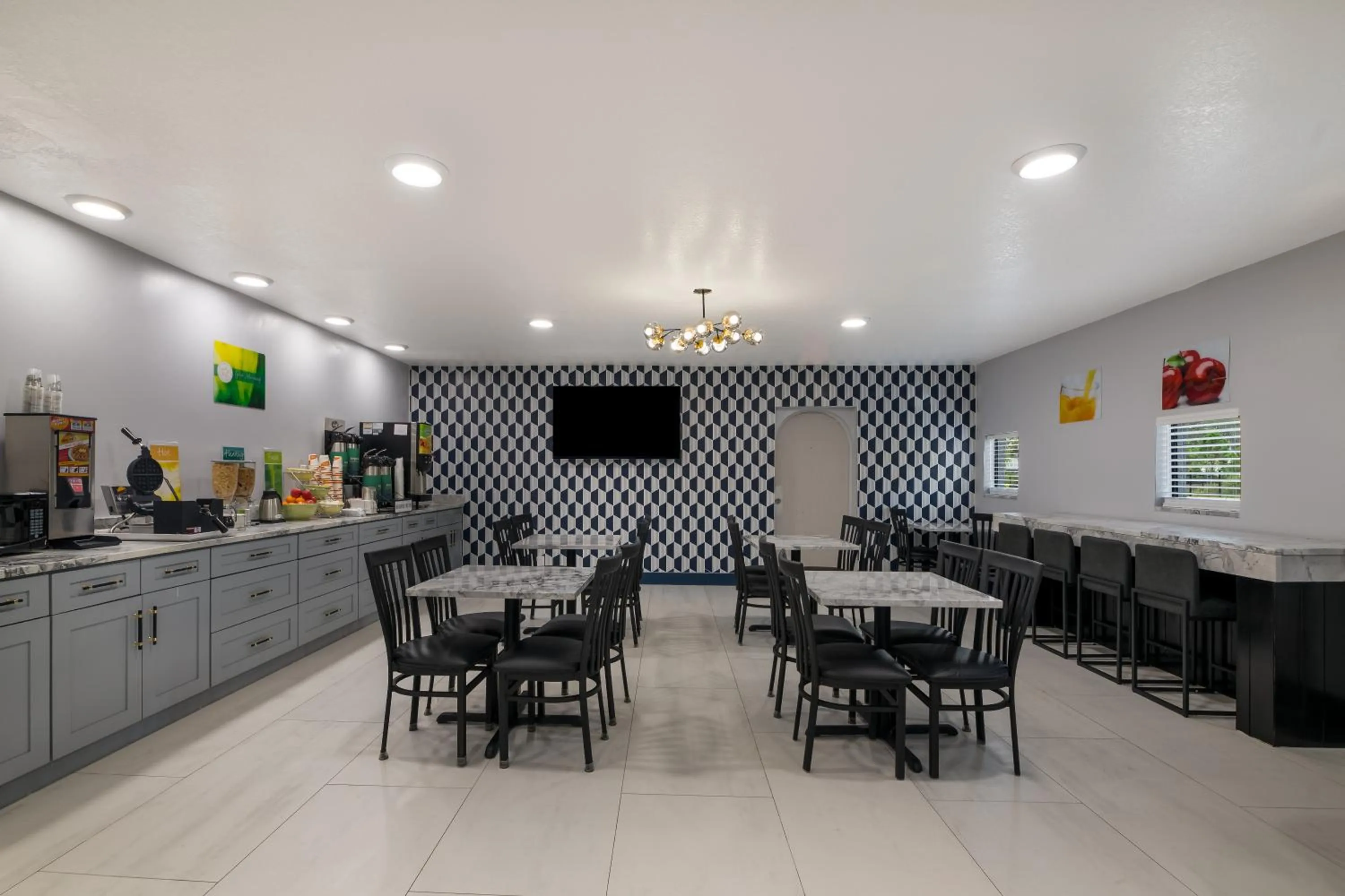 Restaurant/places to eat in Quality Inn & Suites Altamonte Springs Orlando-North