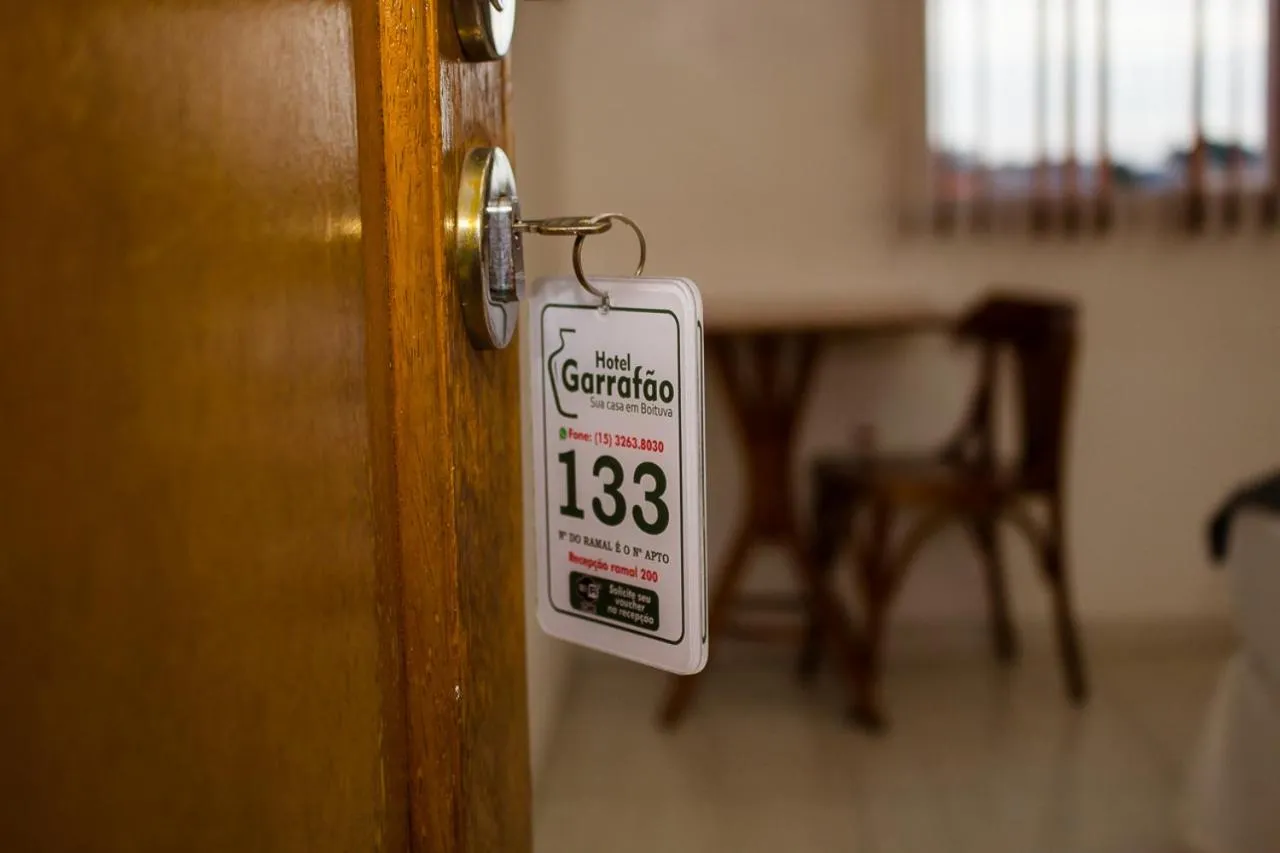Property logo or sign in Hotel Garrafão Boituva - 5 min da Rod Castelo Branco KM 116