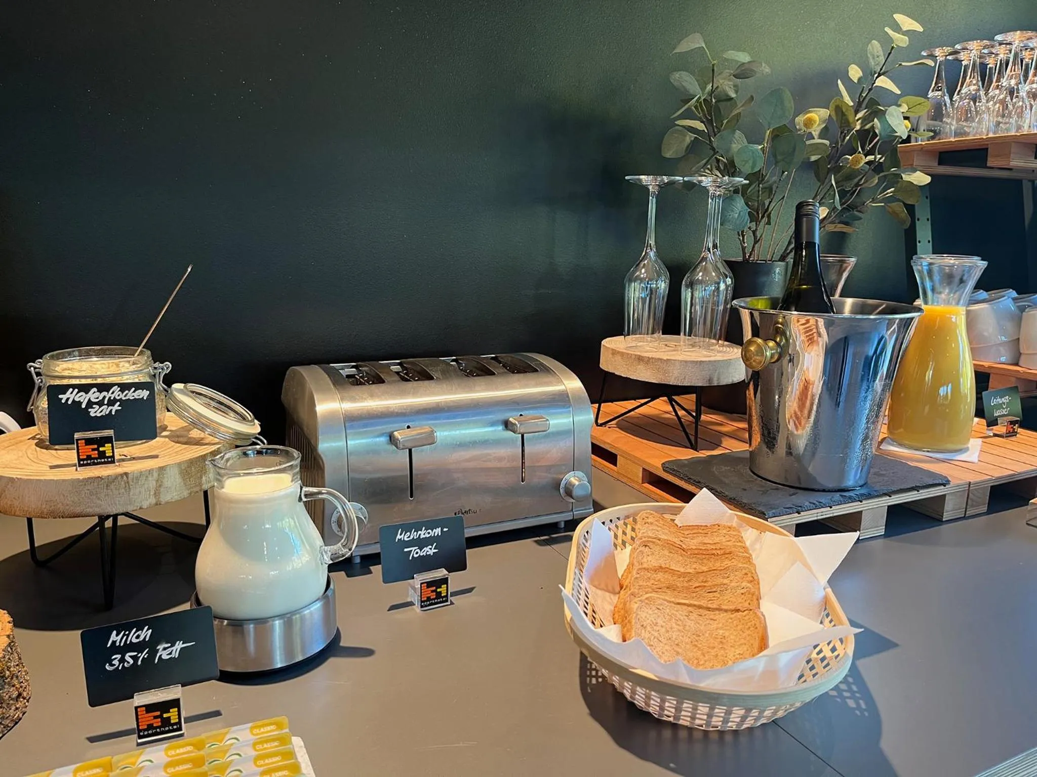 Breakfast in k1 sporthotel - Bike & Ski inklusive Hotel