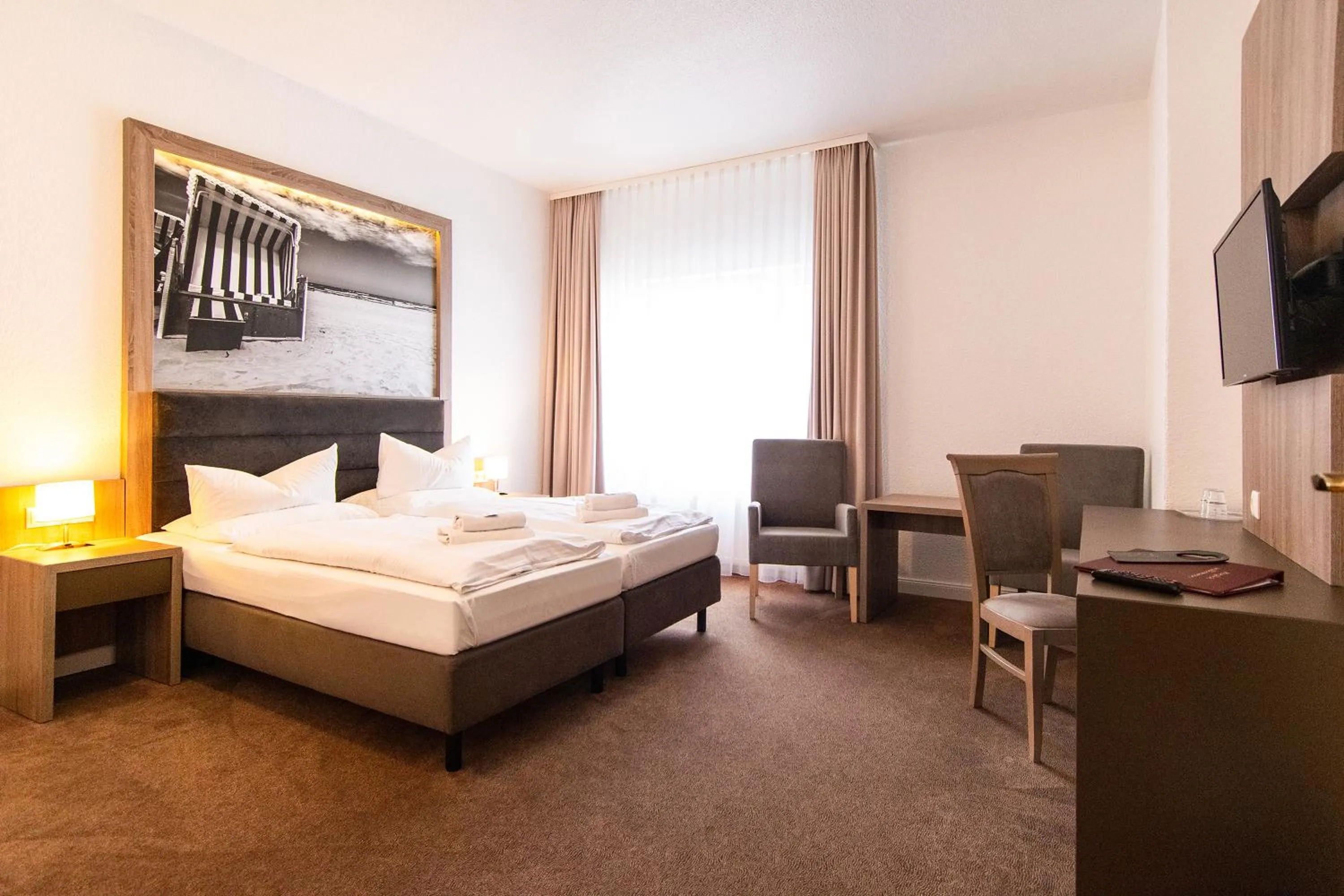 Photo of the whole room, Bed in Villa Auszeit Hotel Garni