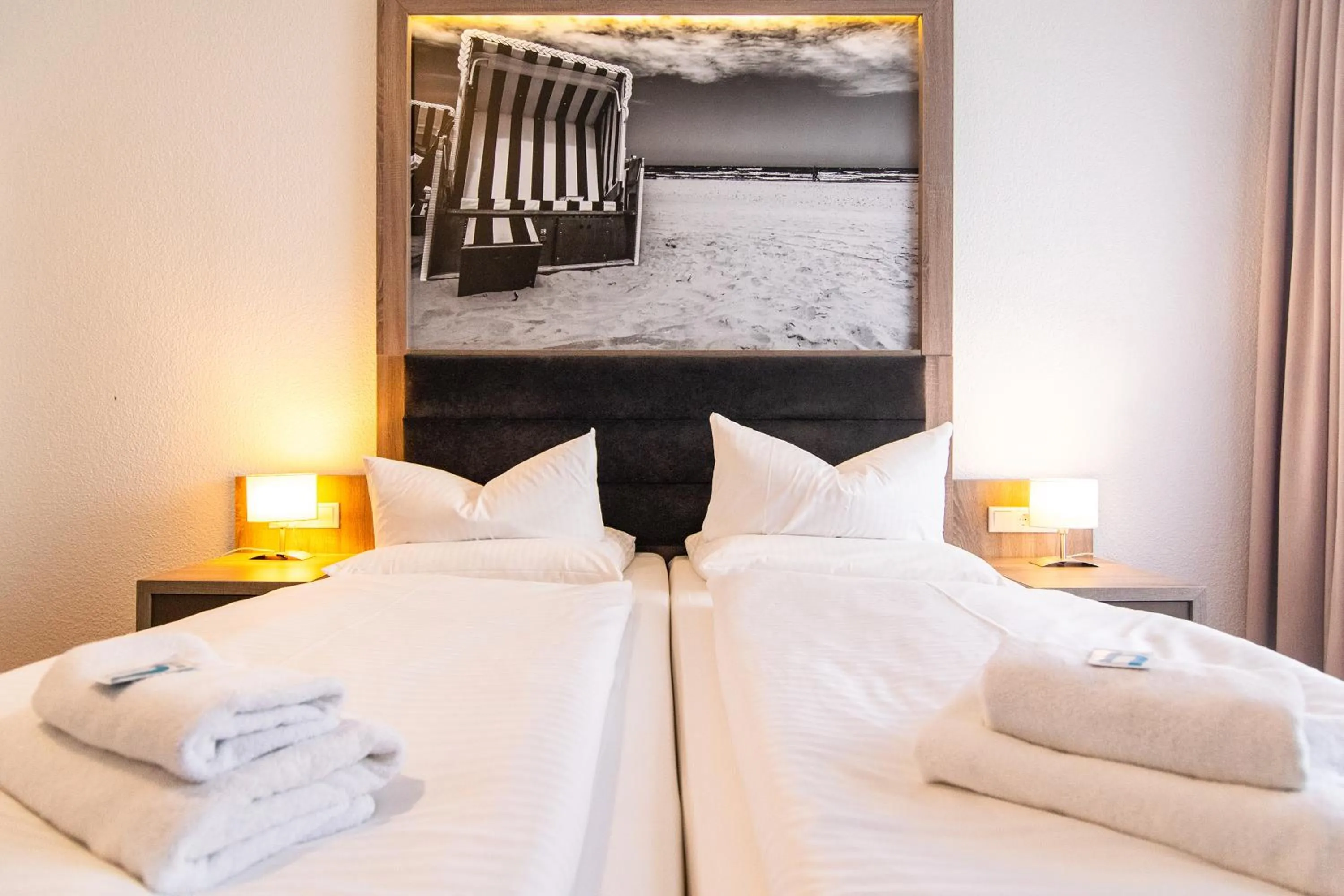 Photo of the whole room, Bed in Villa Auszeit Hotel Garni