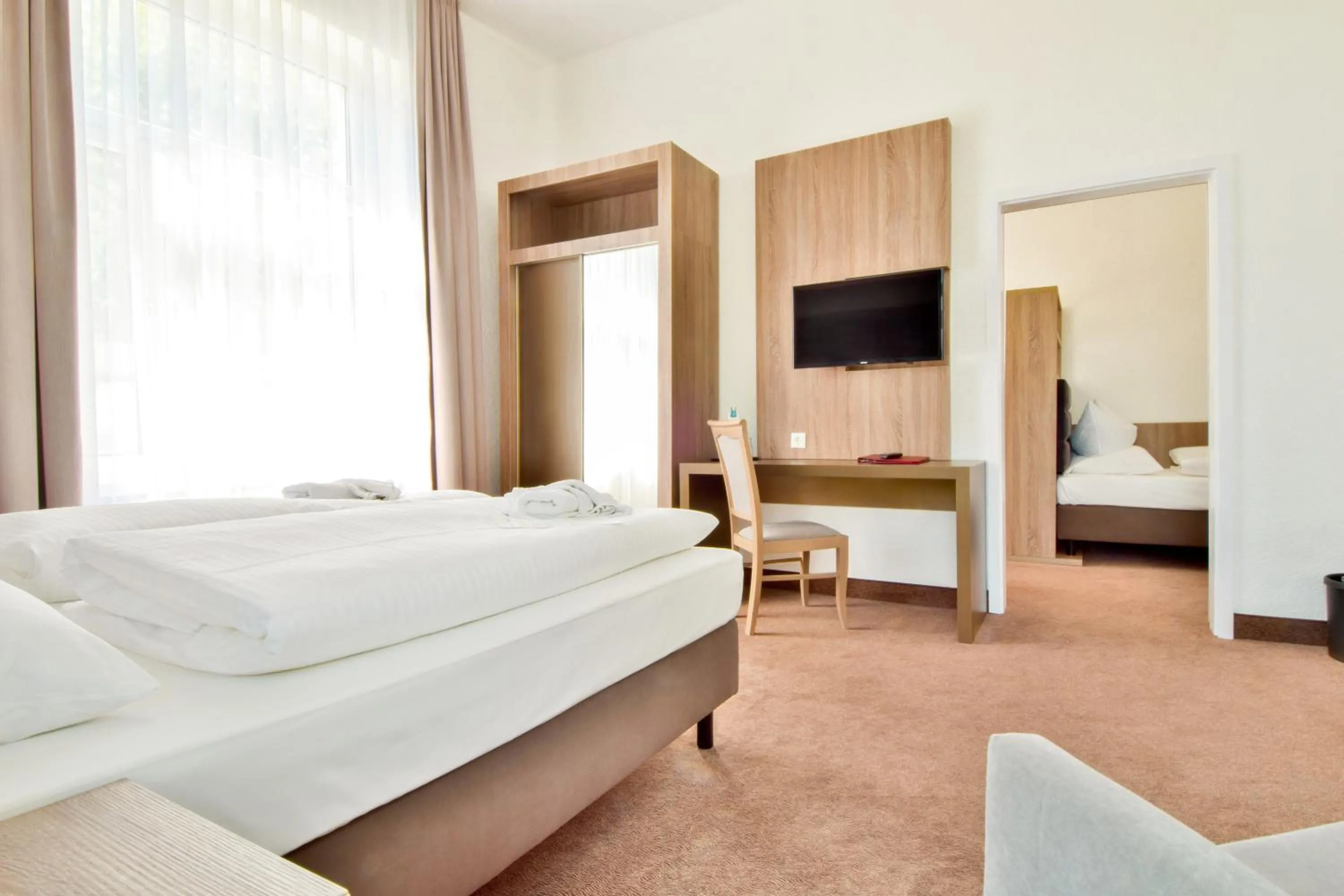 Photo of the whole room, Bed in Villa Auszeit Hotel Garni
