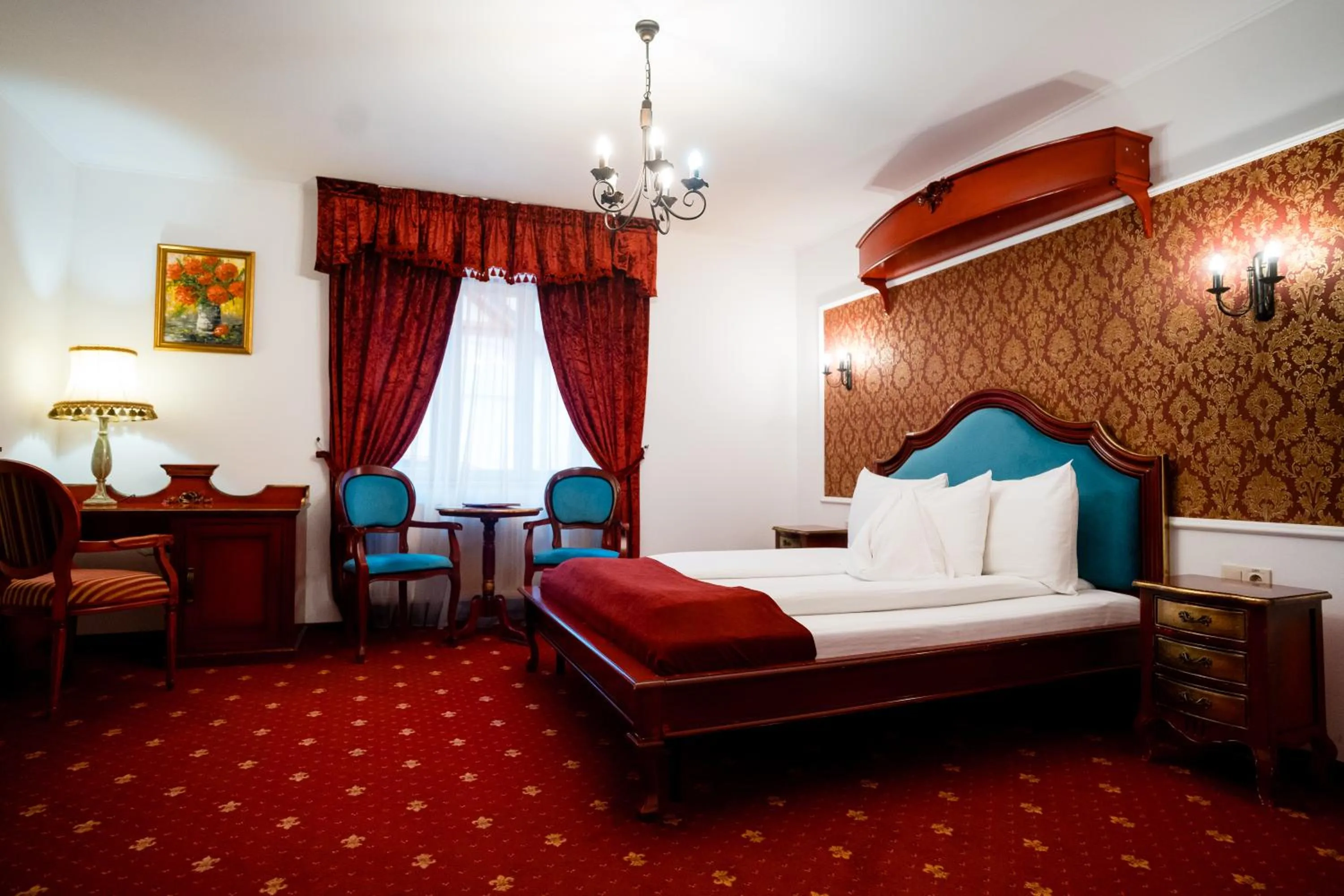 Photo of the whole room, Bed in Rosen Villa Sibiu