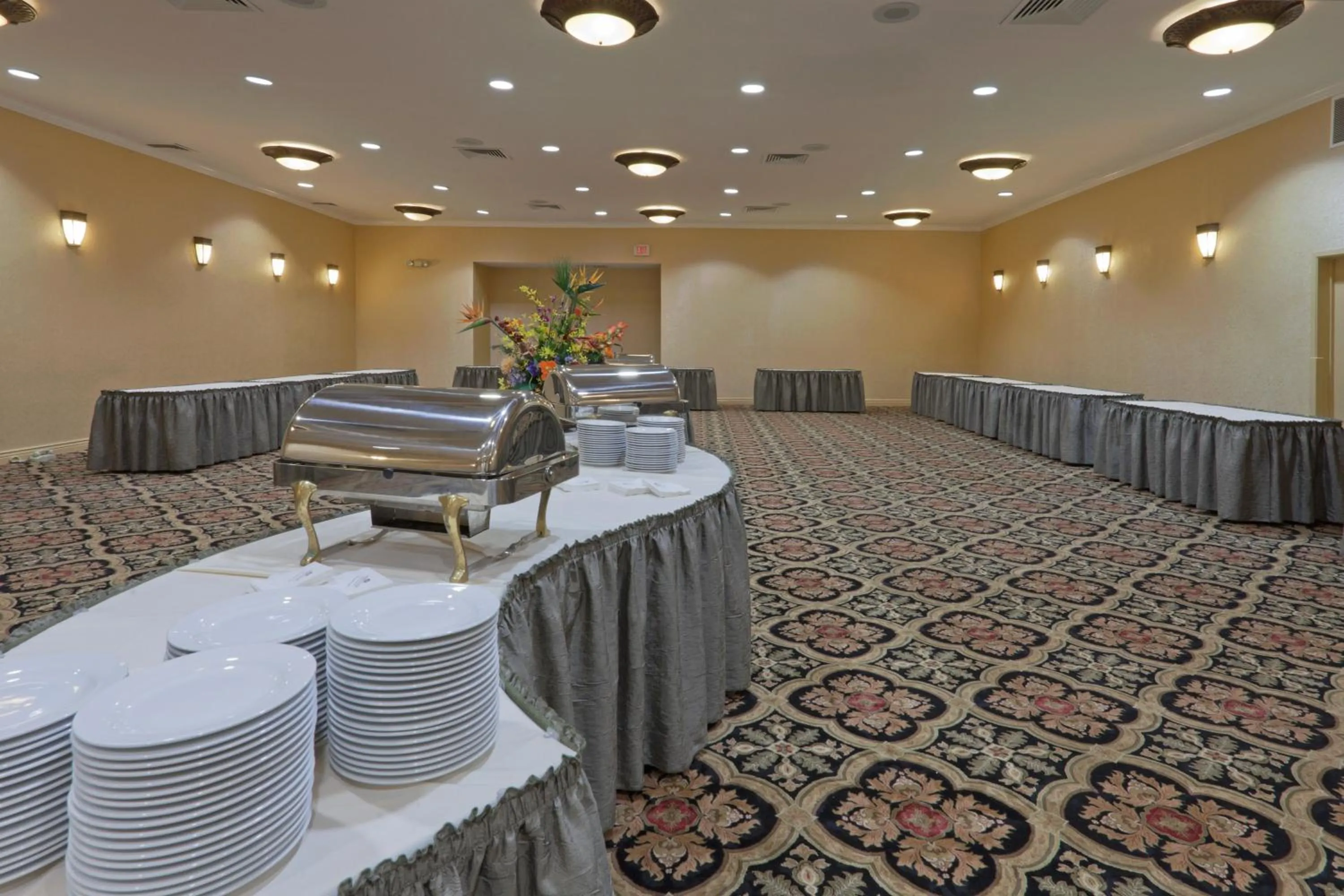 Banquet/Function facilities in Crowne Plaza San Diego - Mission Valley by IHG