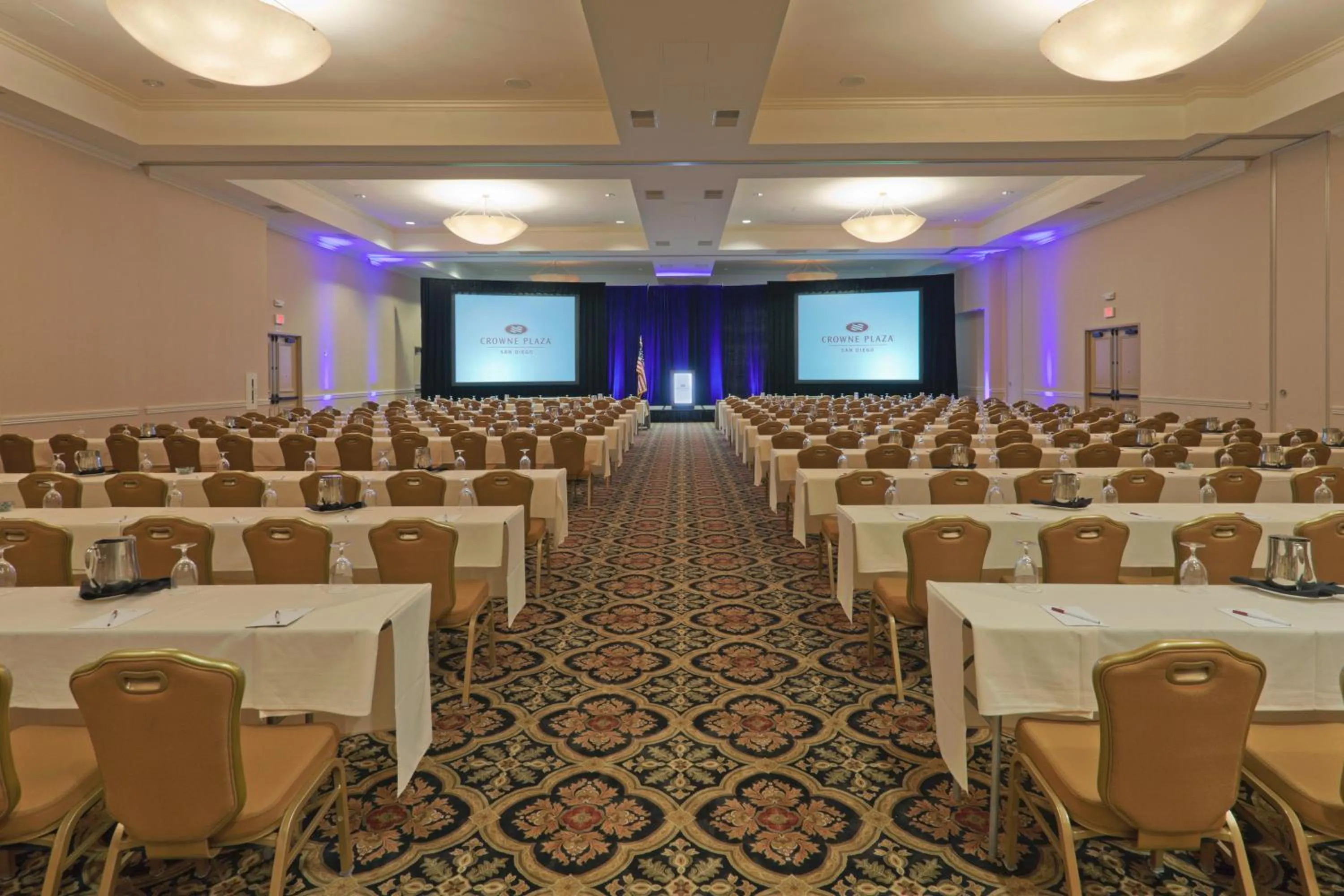 Banquet/Function facilities in Crowne Plaza San Diego - Mission Valley by IHG
