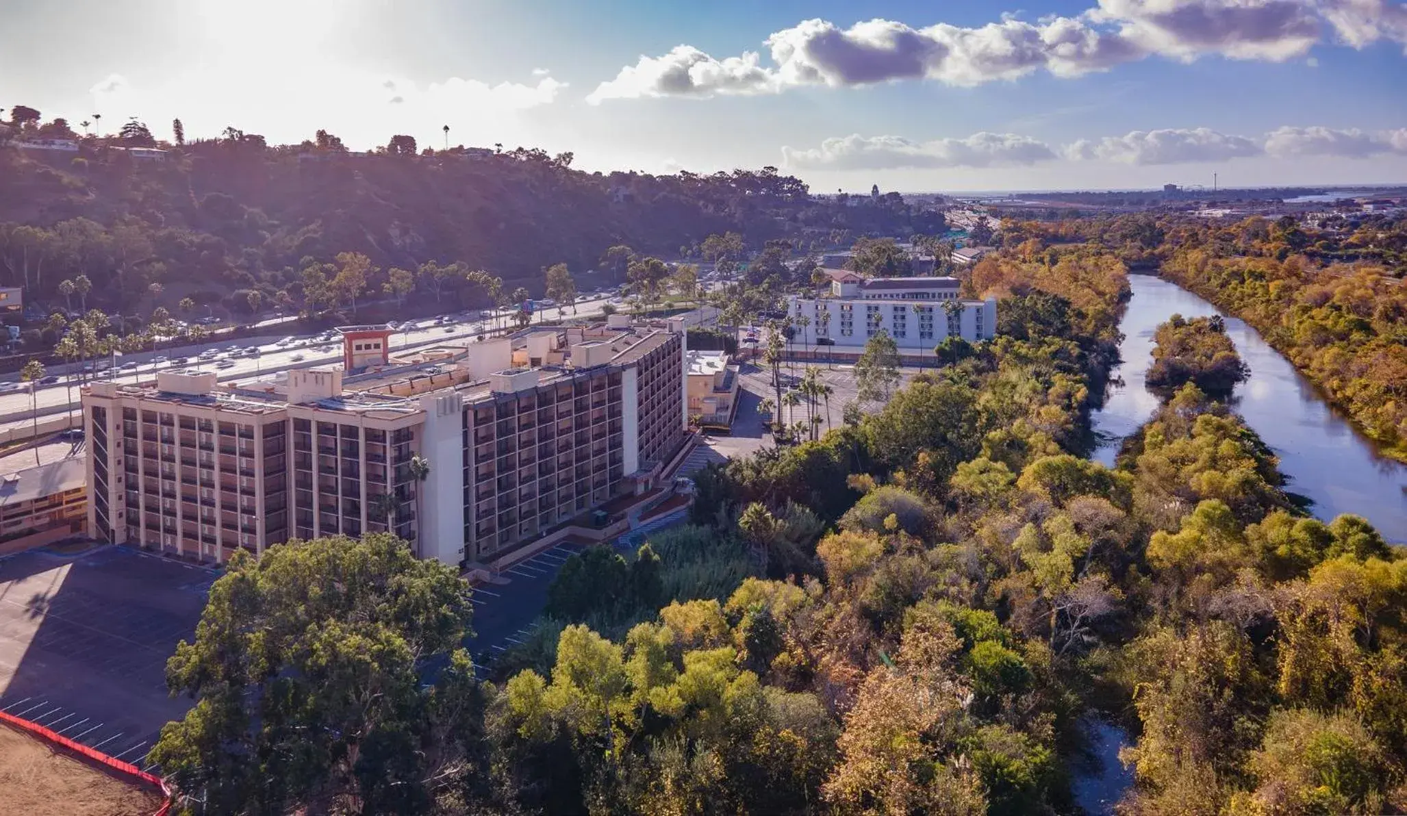 Property building in Crowne Plaza Hotel Mission Valley by IHG Property building in Crowne Plaza Hotel Mission Valley by IHG