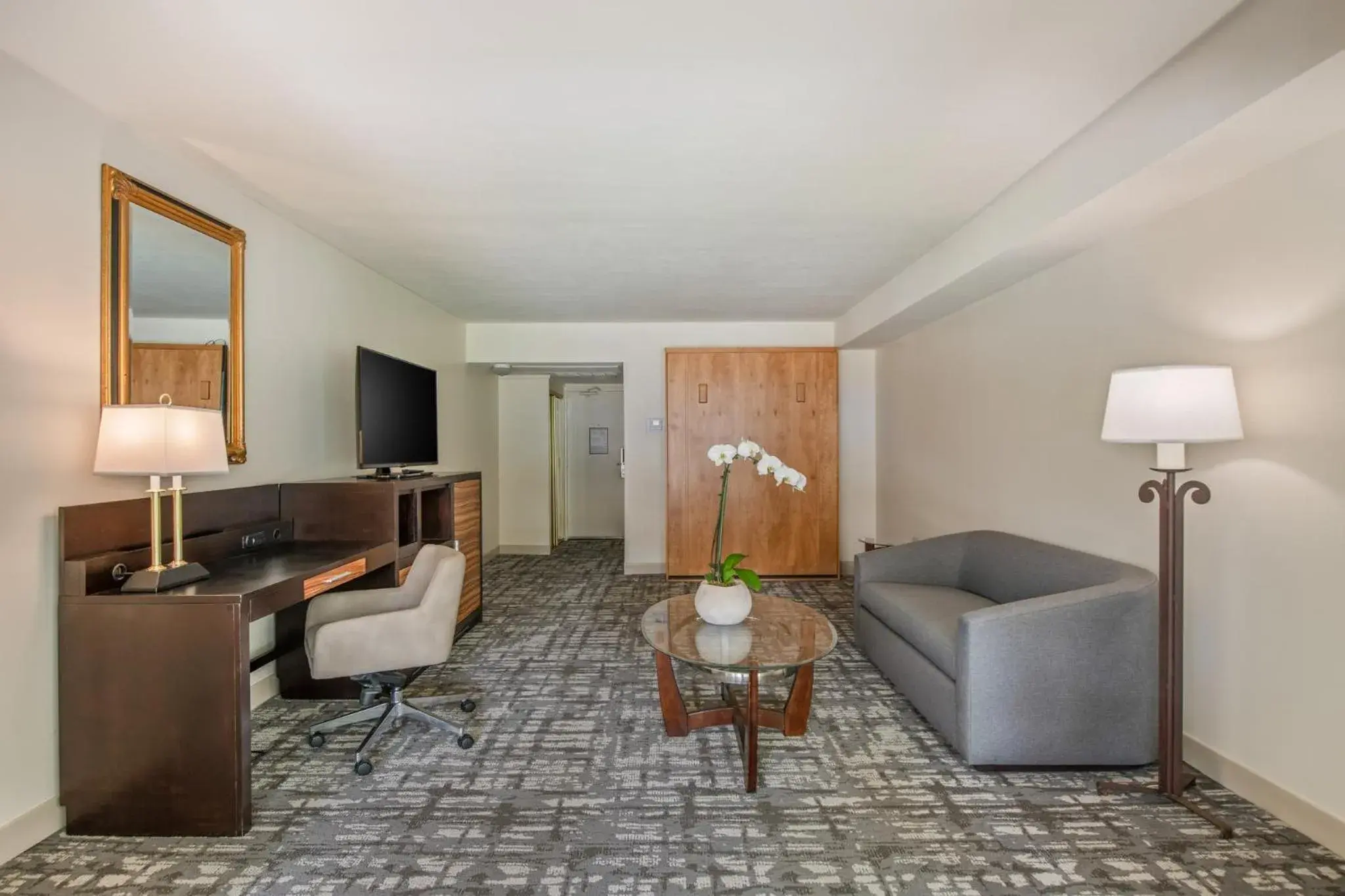 Photo of the whole room in Crowne Plaza Hotel Mission Valley by IHG Photo of the whole room in Crowne Plaza Hotel Mission Valley by IHG