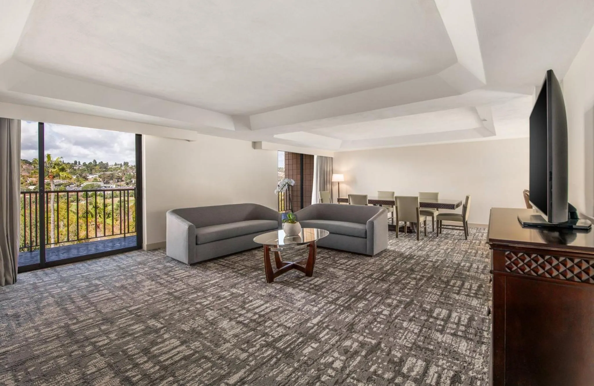 Bedroom in Crowne Plaza San Diego - Mission Valley by IHG