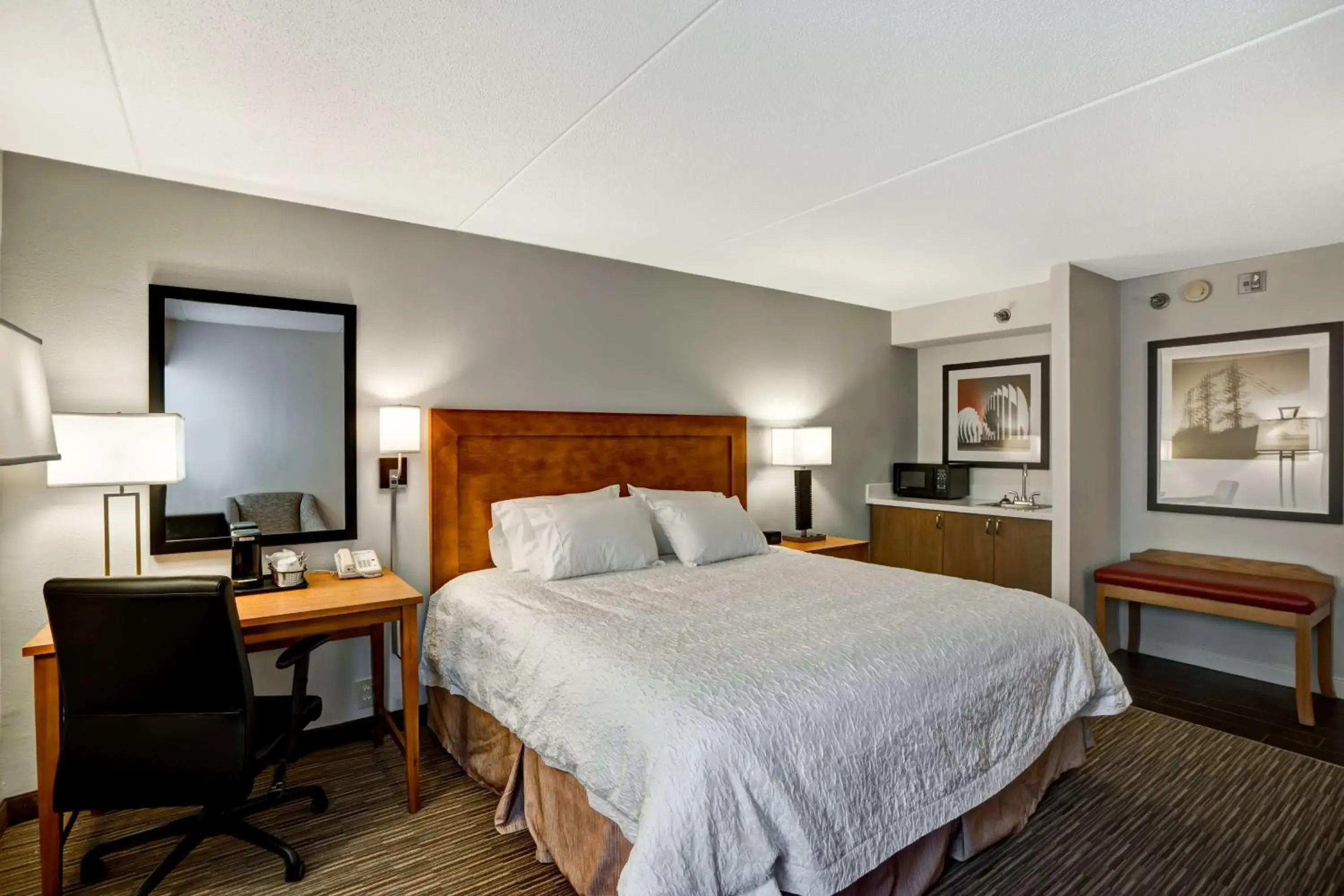 Bed in Hampton Inn Norfolk-Naval Base Bed in Hampton Inn Norfolk-Naval Base