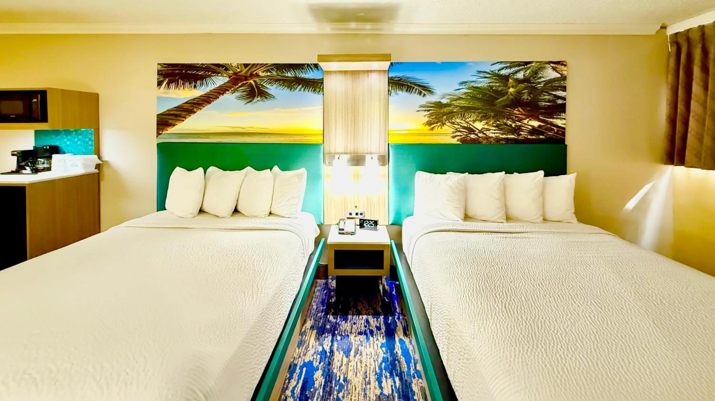 Bed in Days Inn by Wyndham Los Angeles Stadium Area LAX