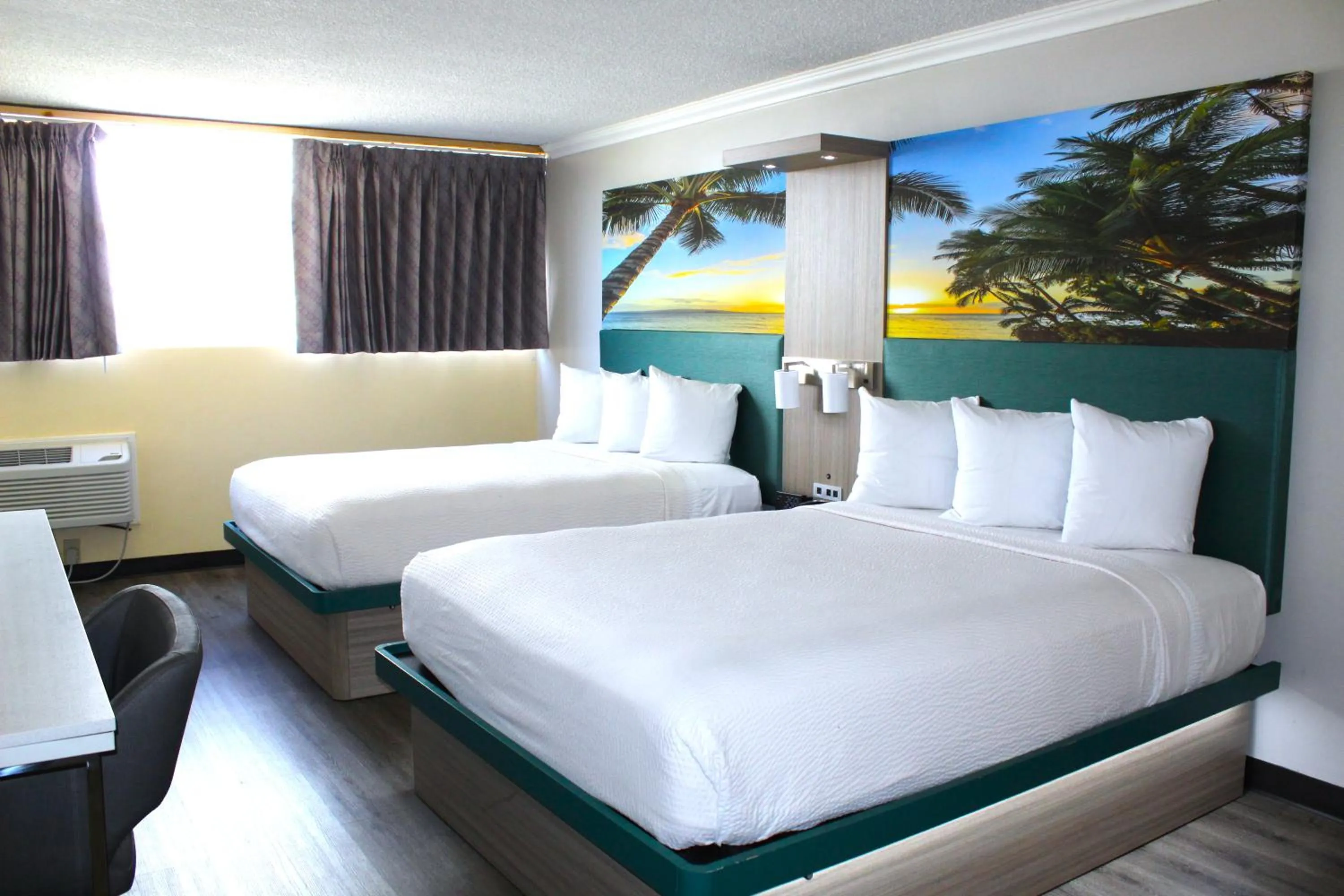 Bed in Days Inn by Wyndham Los Angeles Stadium Area LAX