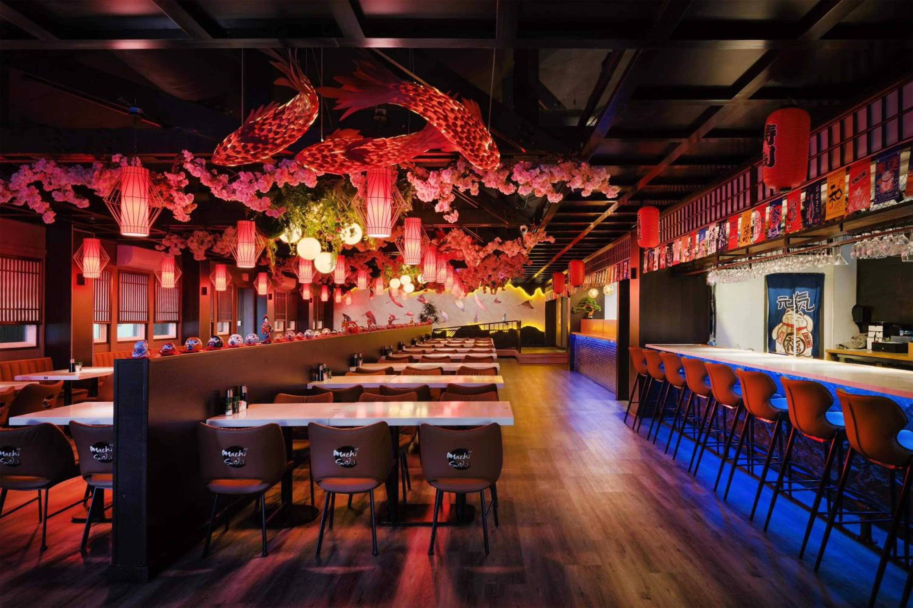 Restaurant/places to eat in Aiden Austin City Hotel