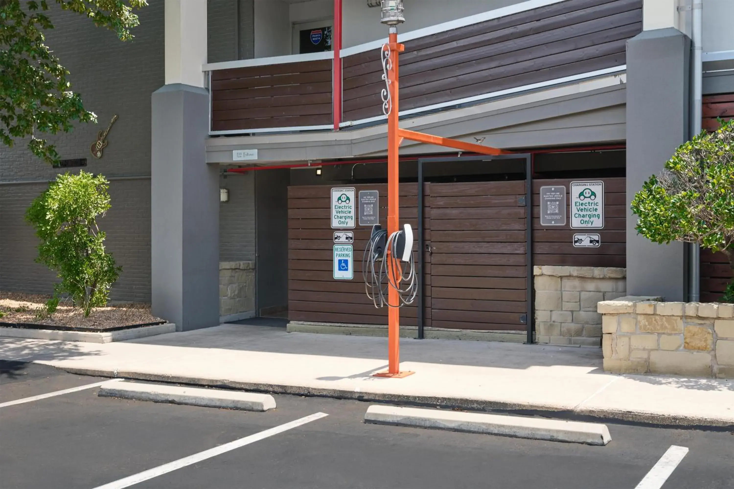 Property building in Aiden Austin City Hotel Property building in Aiden Austin City Hotel