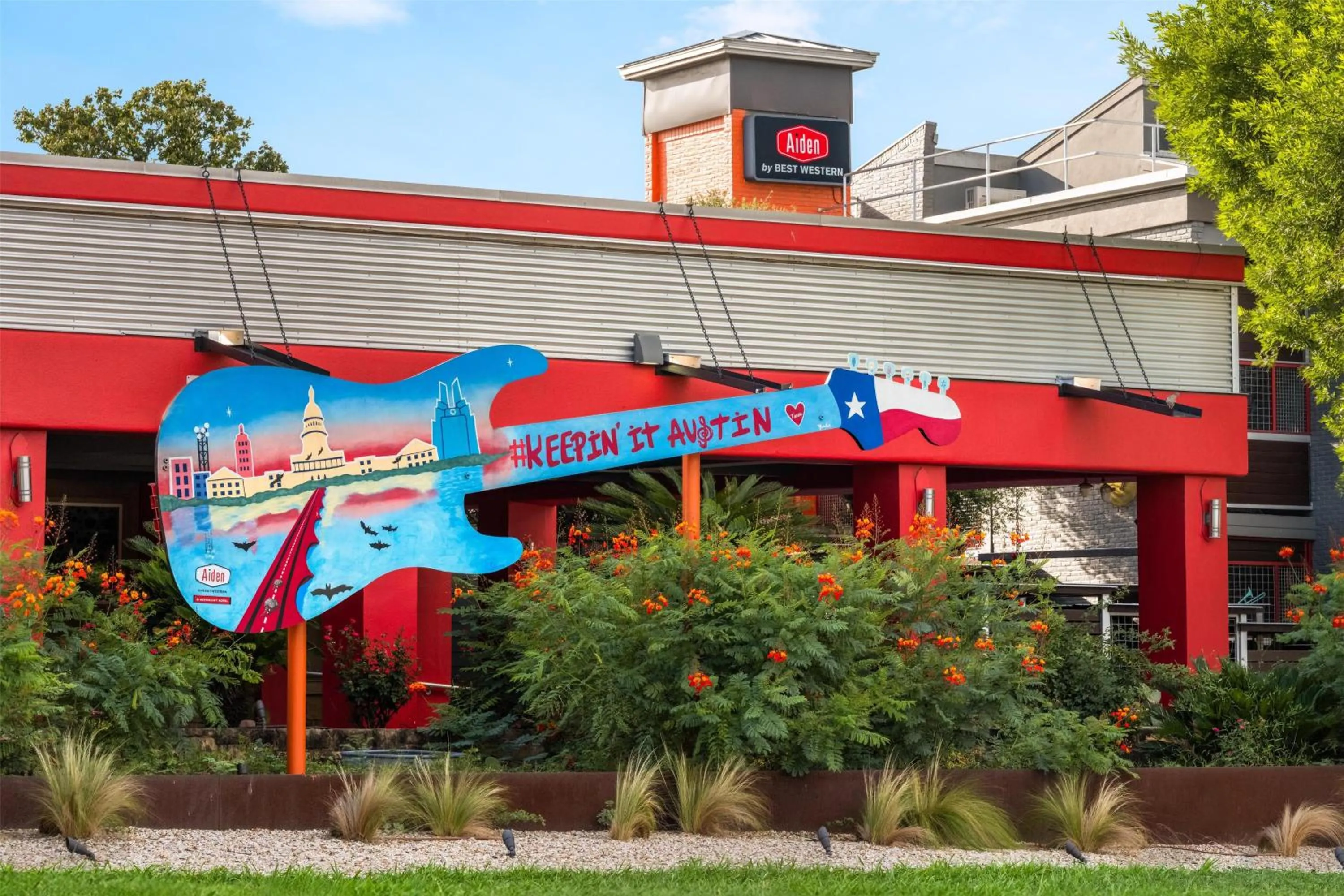 Property building in Aiden Austin City Hotel