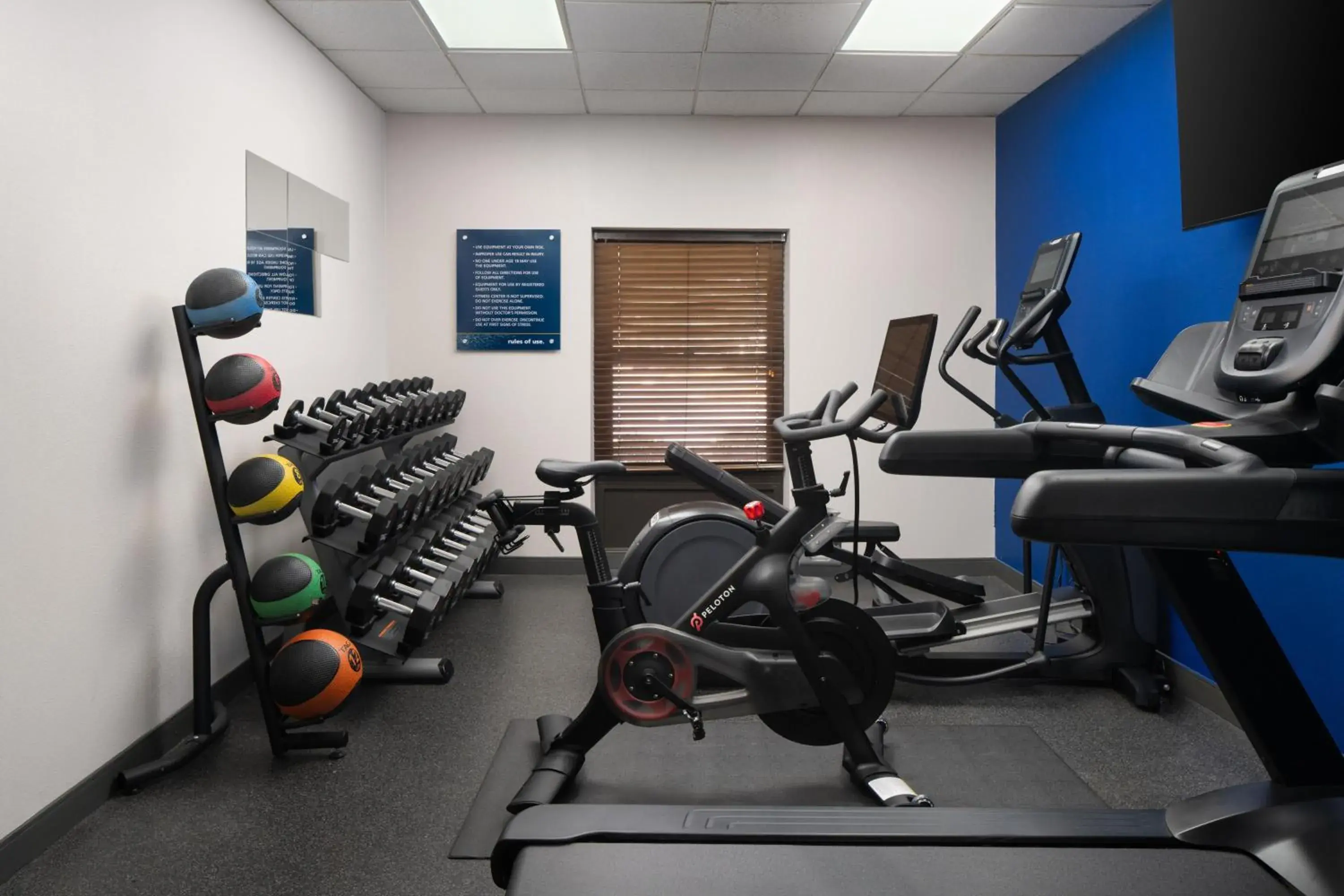 Fitness centre/facilities in Hampton Inn & Suites Concord-Charlotte Fitness centre/facilities in Hampton Inn & Suites Concord-Charlotte