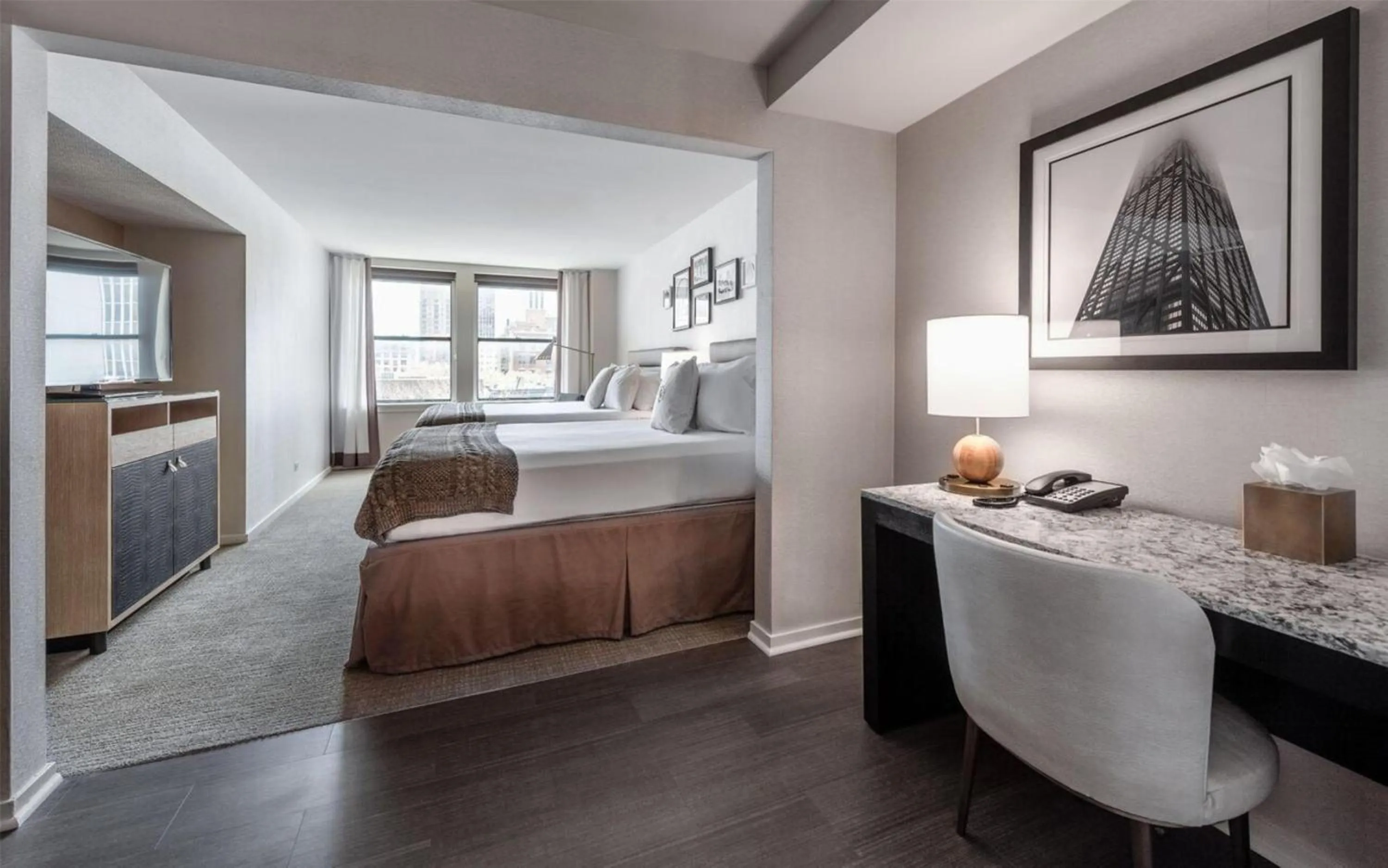 Photo of the whole room, Bed in Claridge House Chicago, Tapestry Collection by Hilton