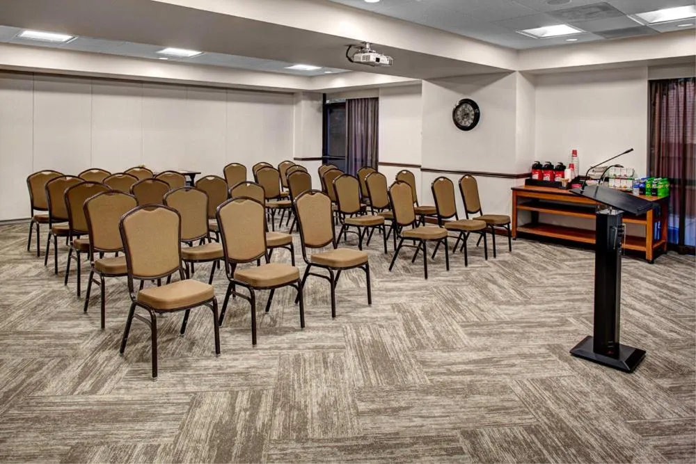 Meeting/conference room in Hyatt Place Atlanta Buckhead