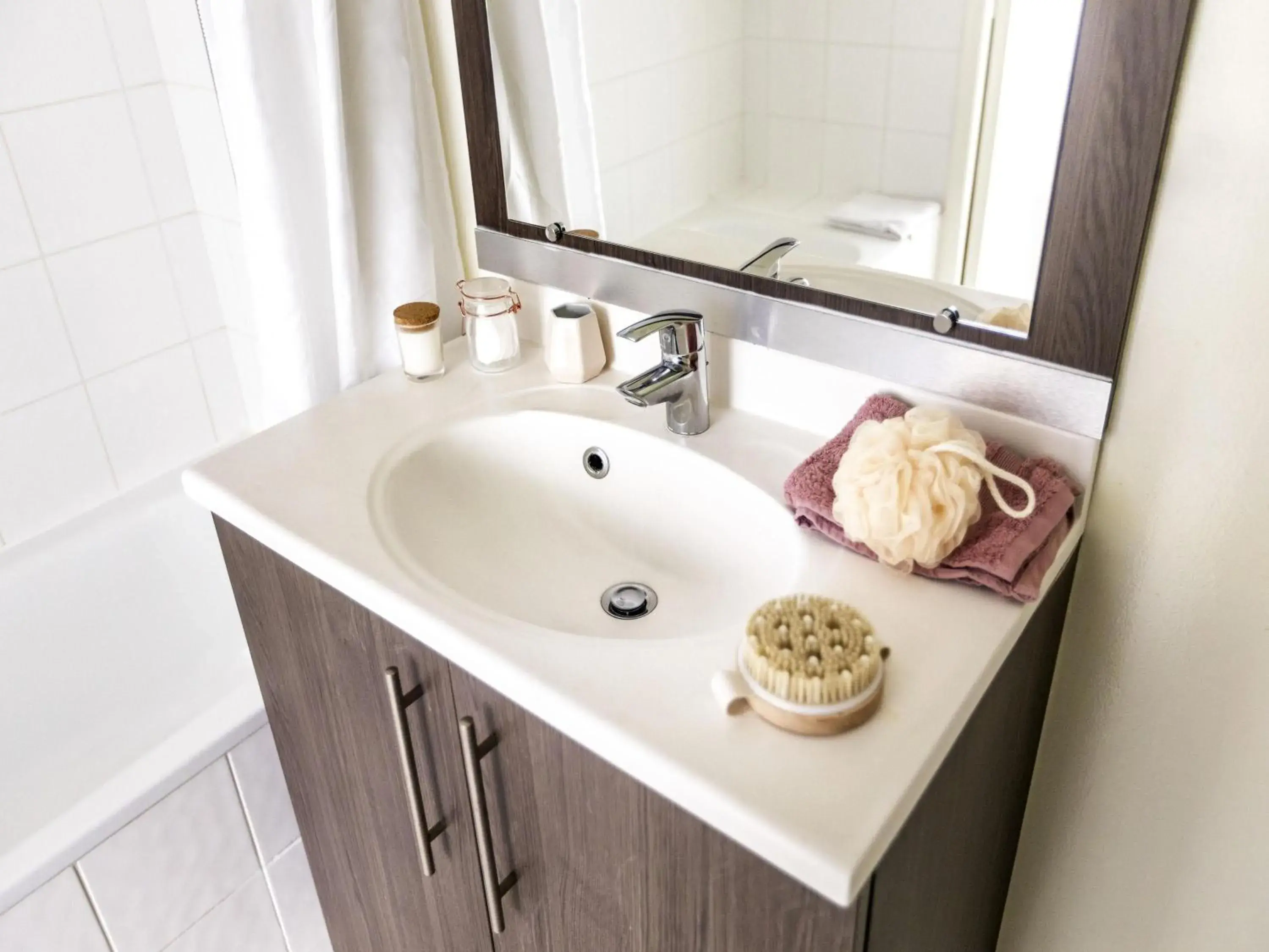 Bedroom in Aparthotel Adagio Access Orléans Bedroom in Aparthotel Adagio Access Orléans