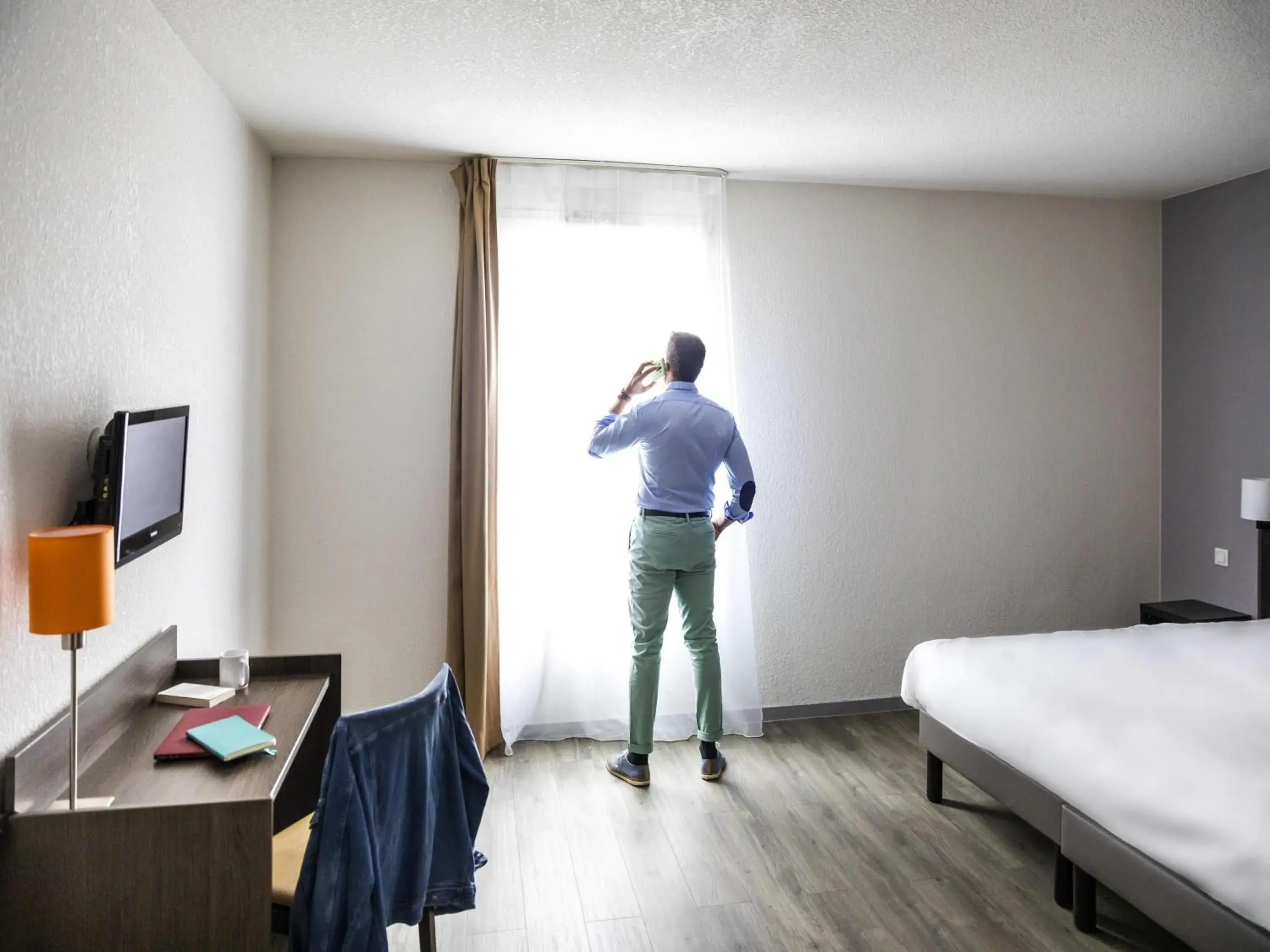 Bedroom, Bed in Aparthotel Adagio Access Orléans Bedroom, Bed in Aparthotel Adagio Access Orléans