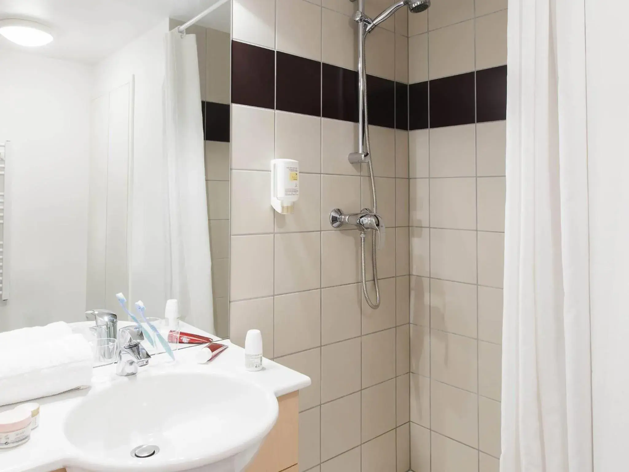 Bedroom in Aparthotel Adagio Access Saint Louis Bâle Bedroom in Aparthotel Adagio Access Saint Louis Bâle