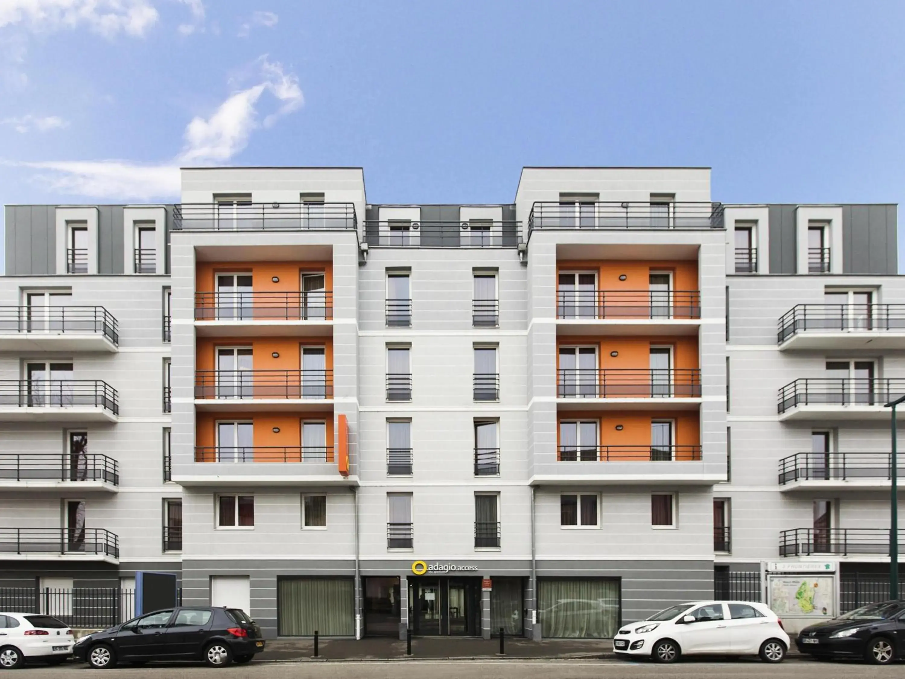 Property building in Aparthotel Adagio Access Saint Louis Bâle Property building in Aparthotel Adagio Access Saint Louis Bâle