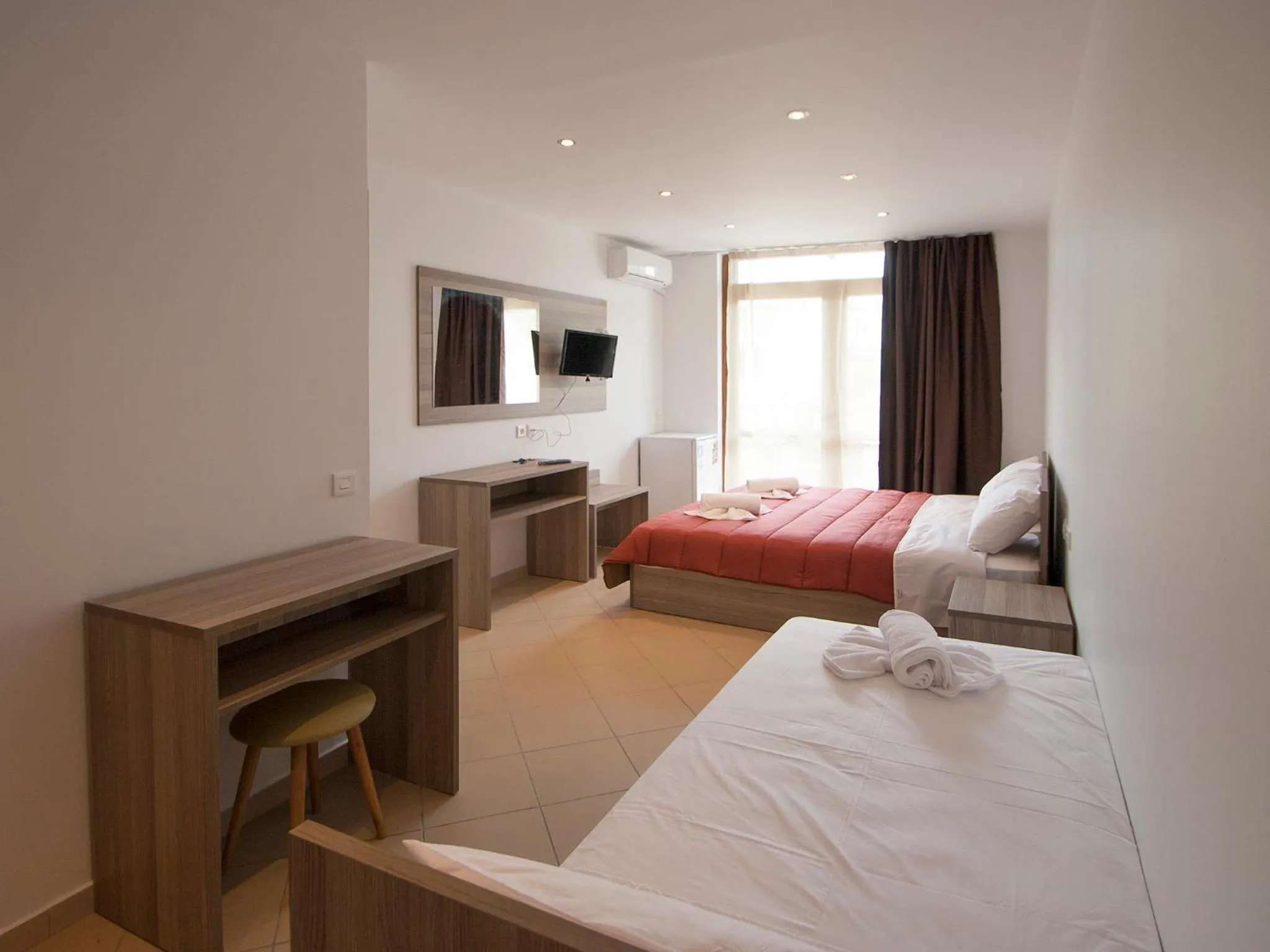 Bed in PINEAPPLE Skiathos