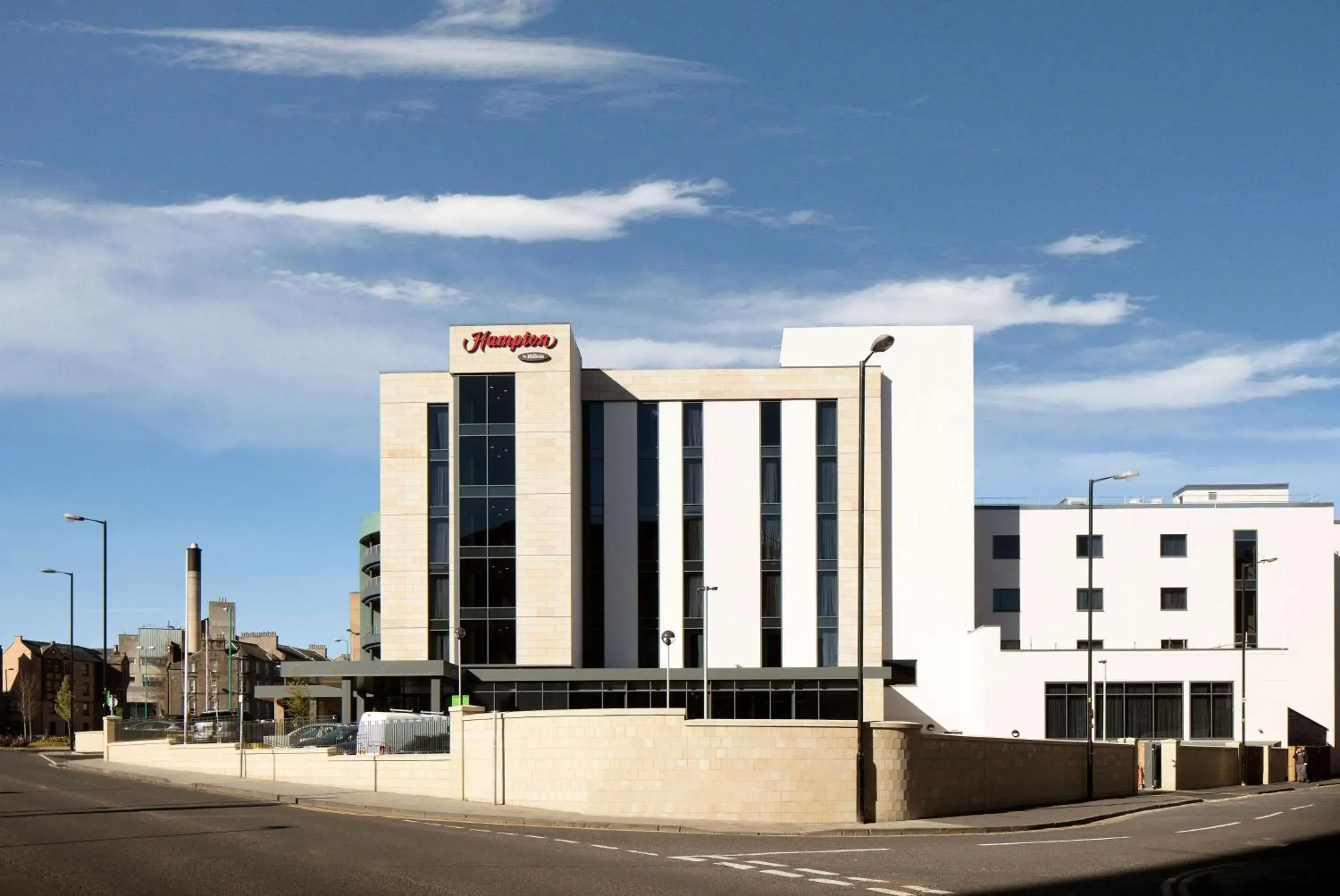 Property building in Hampton by Hilton Dundee City Centre Property building in Hampton by Hilton Dundee City Centre
