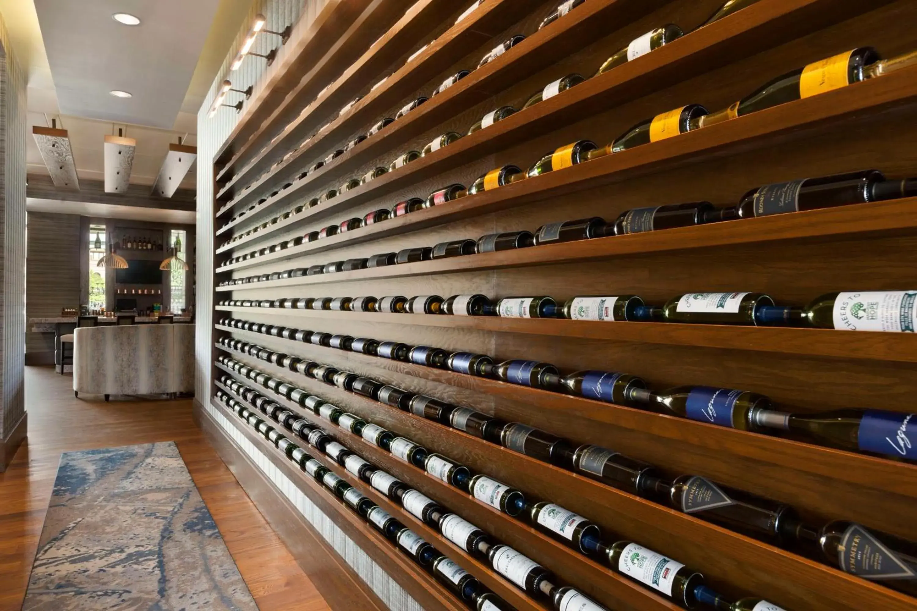 Restaurant/places to eat in Embassy Suites by Hilton Greenville Downtown Riverplace Restaurant/places to eat in Embassy Suites by Hilton Greenville Downtown Riverplace