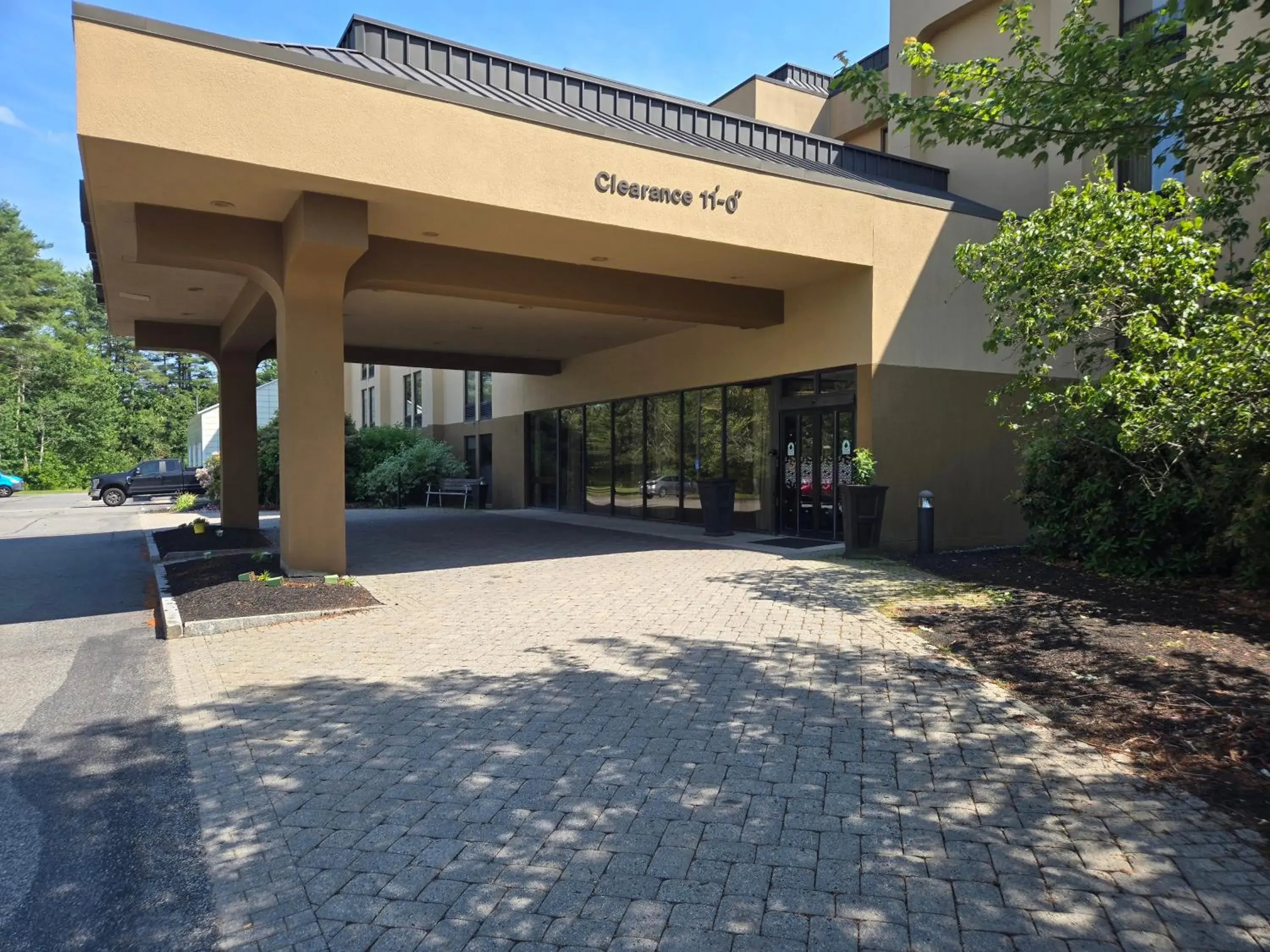 Long Creek Hotel Long Creek Hotel