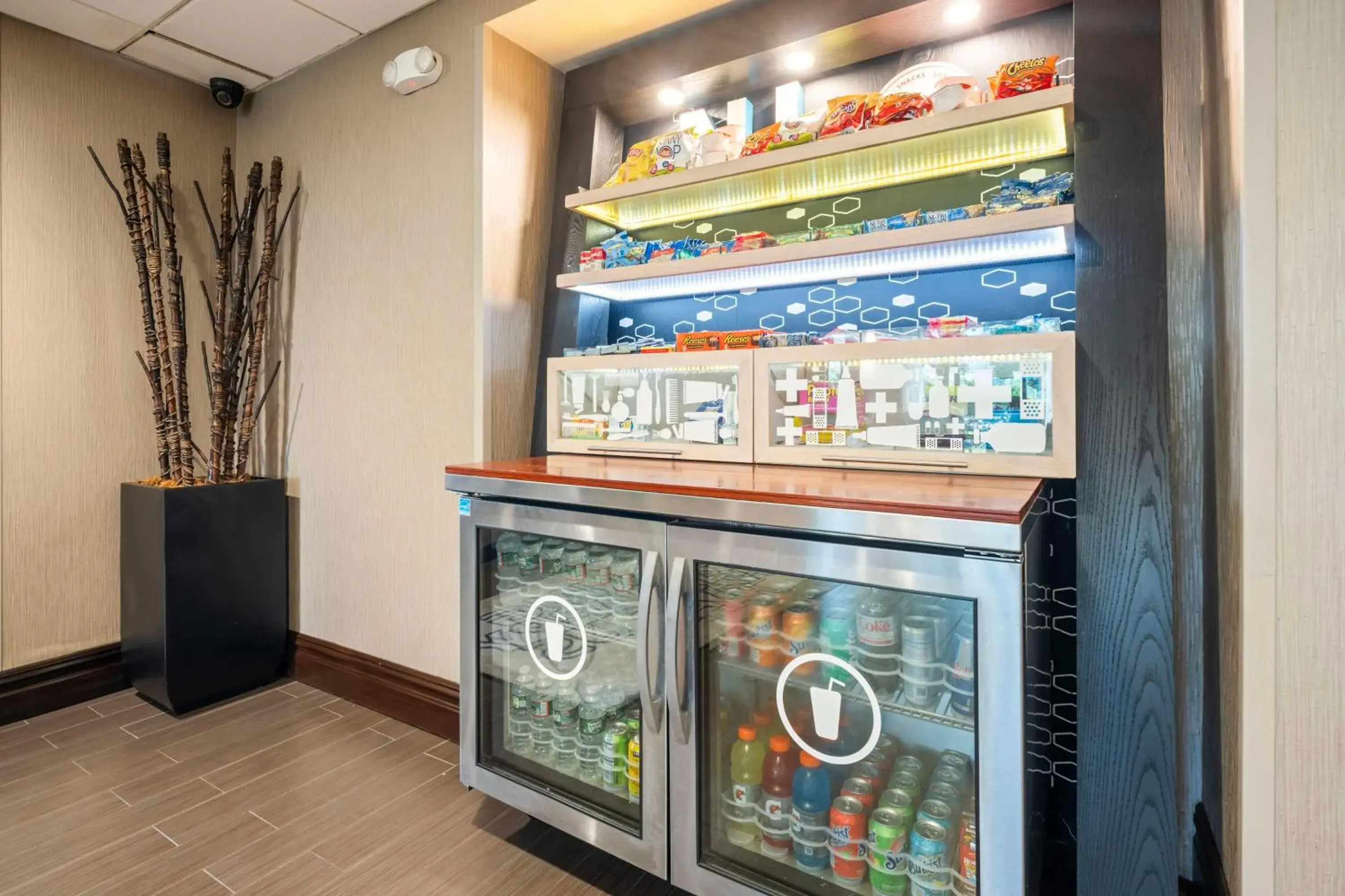 Restaurant/places to eat in Hampton Inn Ridgefield Park Restaurant/places to eat in Hampton Inn Ridgefield Park