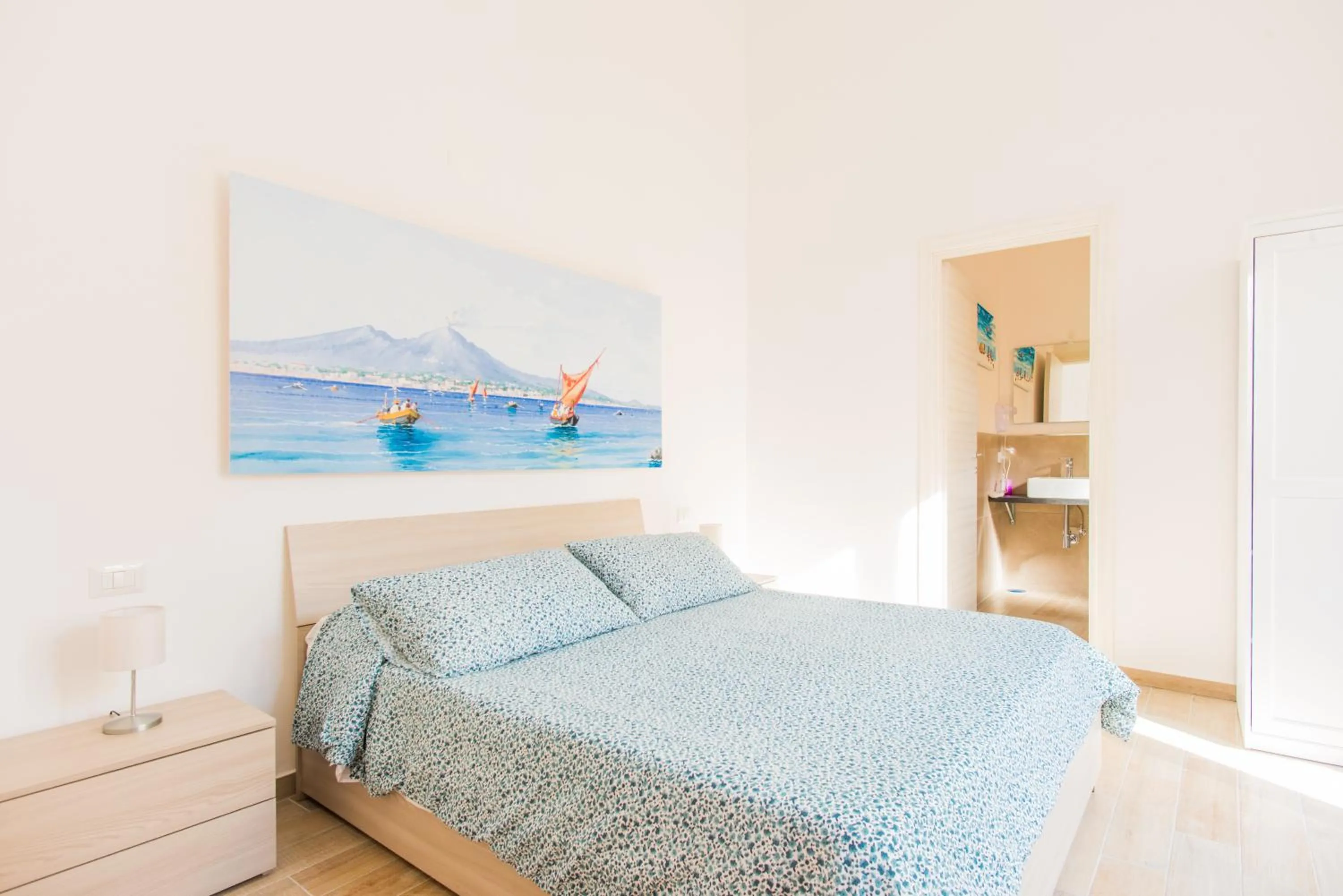 Bathroom, Bed in In...Napoli B&B