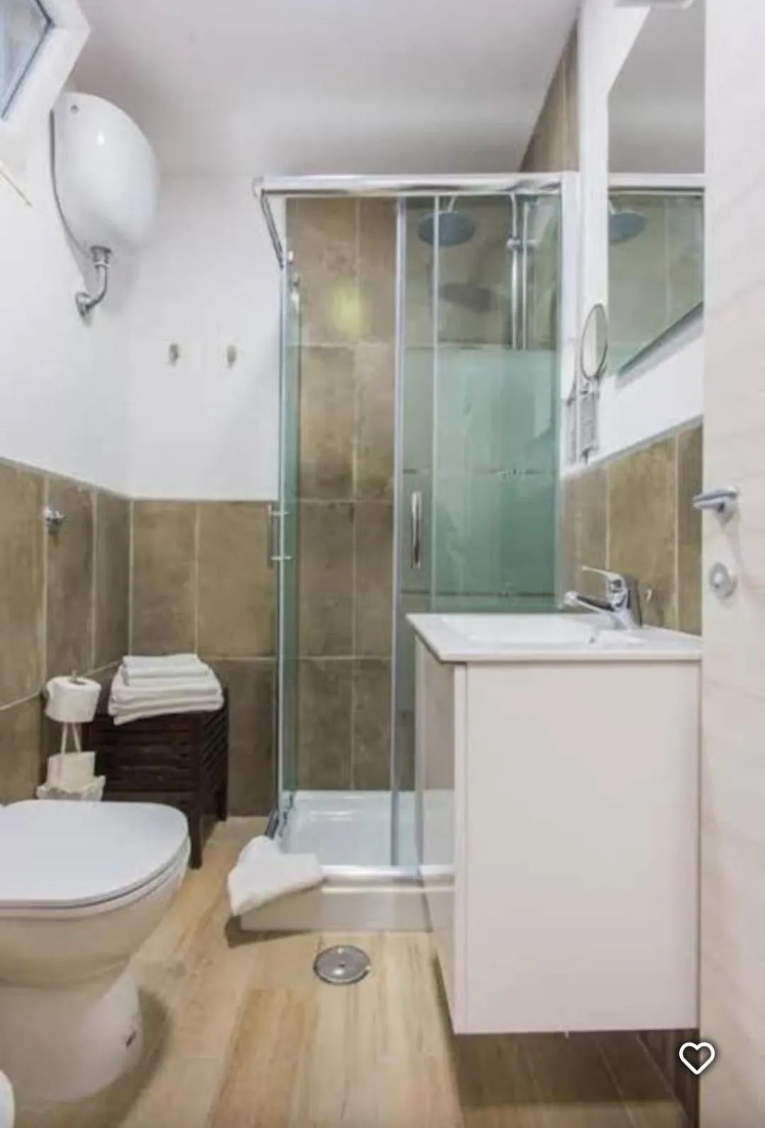 Property building in In...Napoli B&B