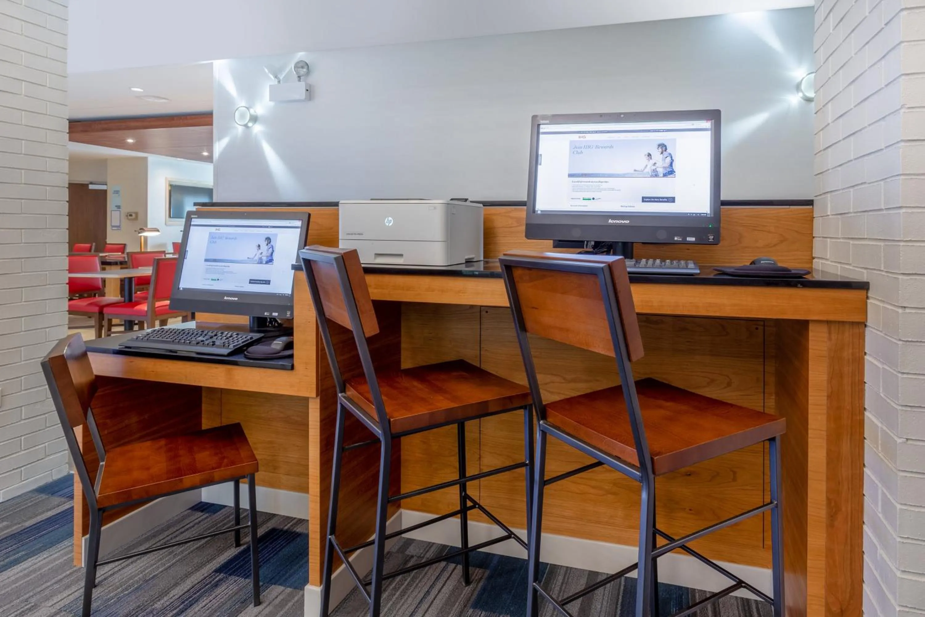 Other in Holiday Inn Express & Suites Chicago-Midway Airport by IHG