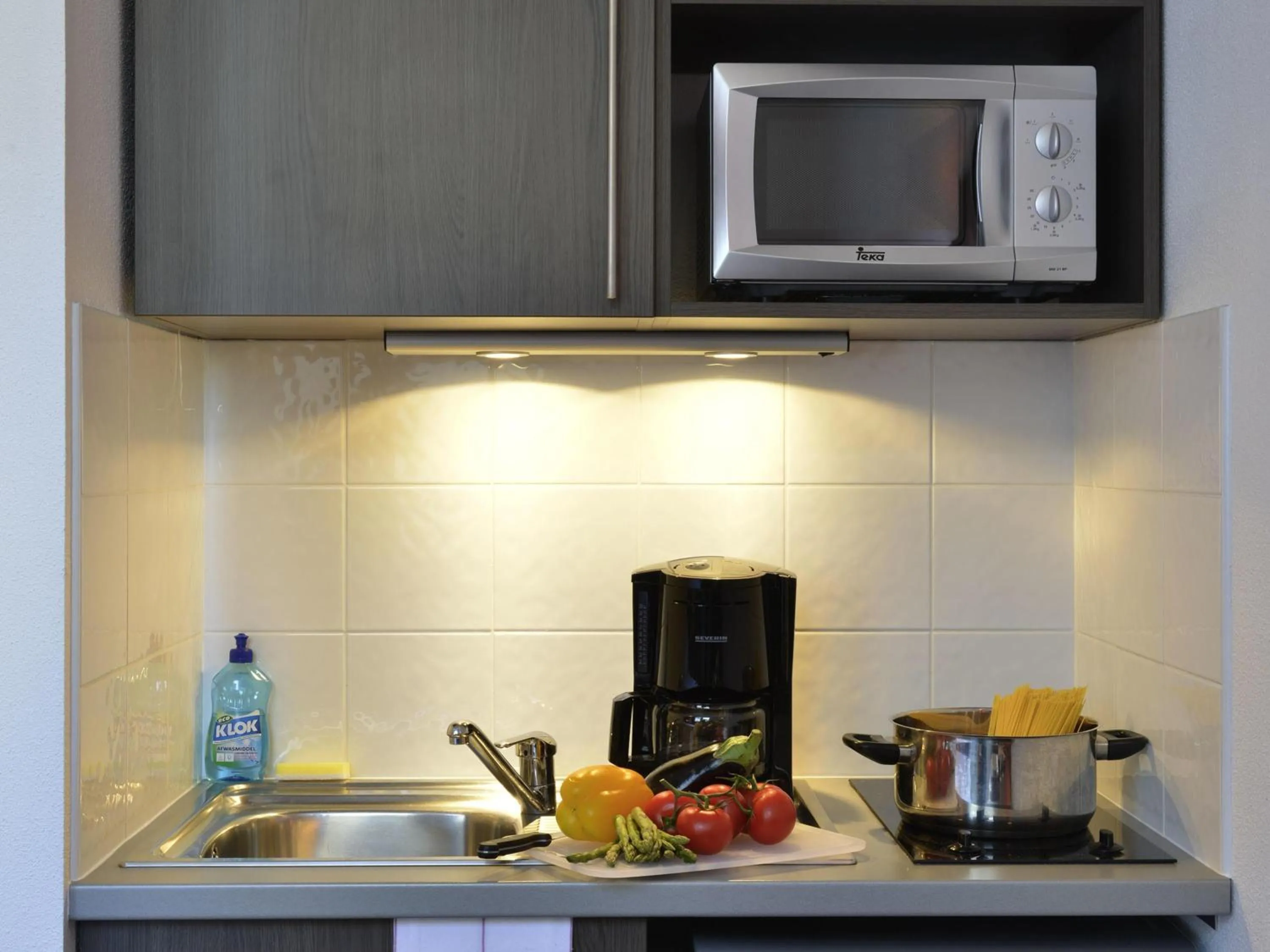 Bedroom in Aparthotel Adagio Access Toulouse St Cyprien