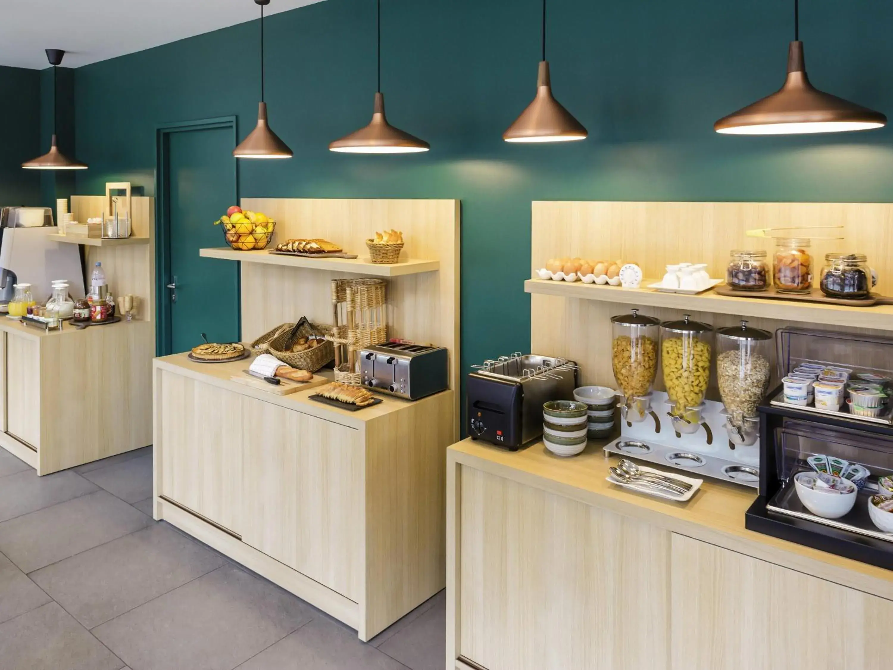 Property building in Aparthotel Adagio Access Toulouse St Cyprien Property building in Aparthotel Adagio Access Toulouse St Cyprien