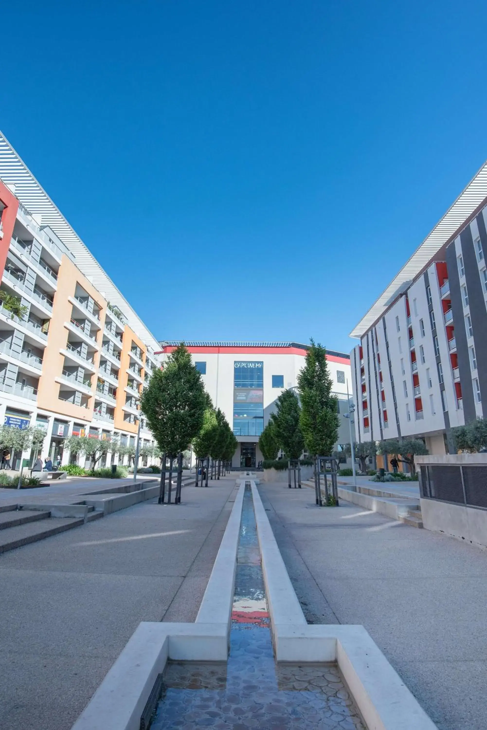 Property building in Comfort Aparthotel Nimes Centre Property building in Comfort Aparthotel Nimes Centre