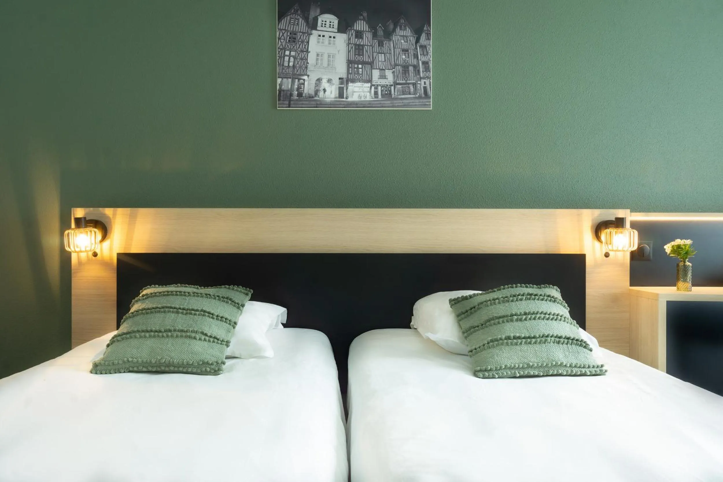 Bedroom, Bed in City Résidence Tours