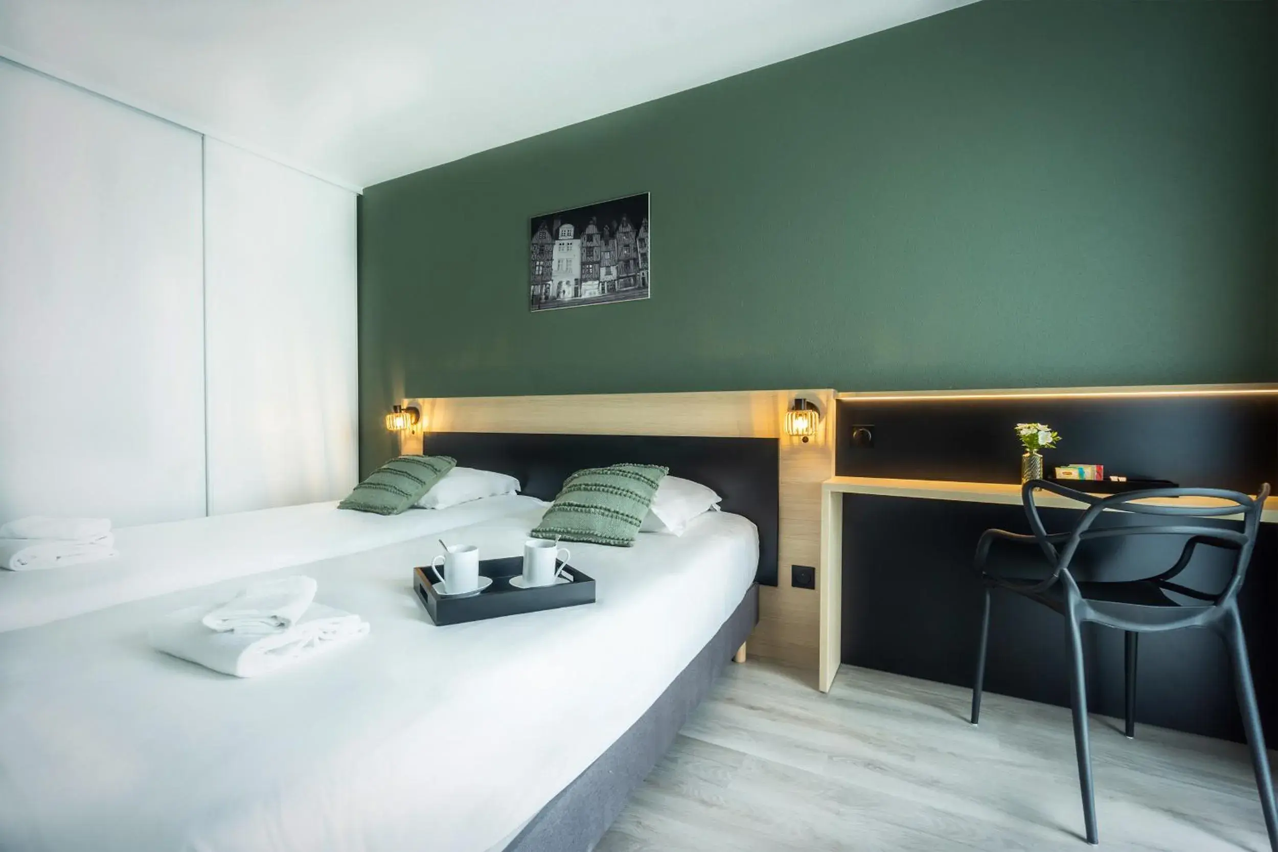 Photo of the whole room, Bed in City Résidence Tours Photo of the whole room, Bed in City Résidence Tours